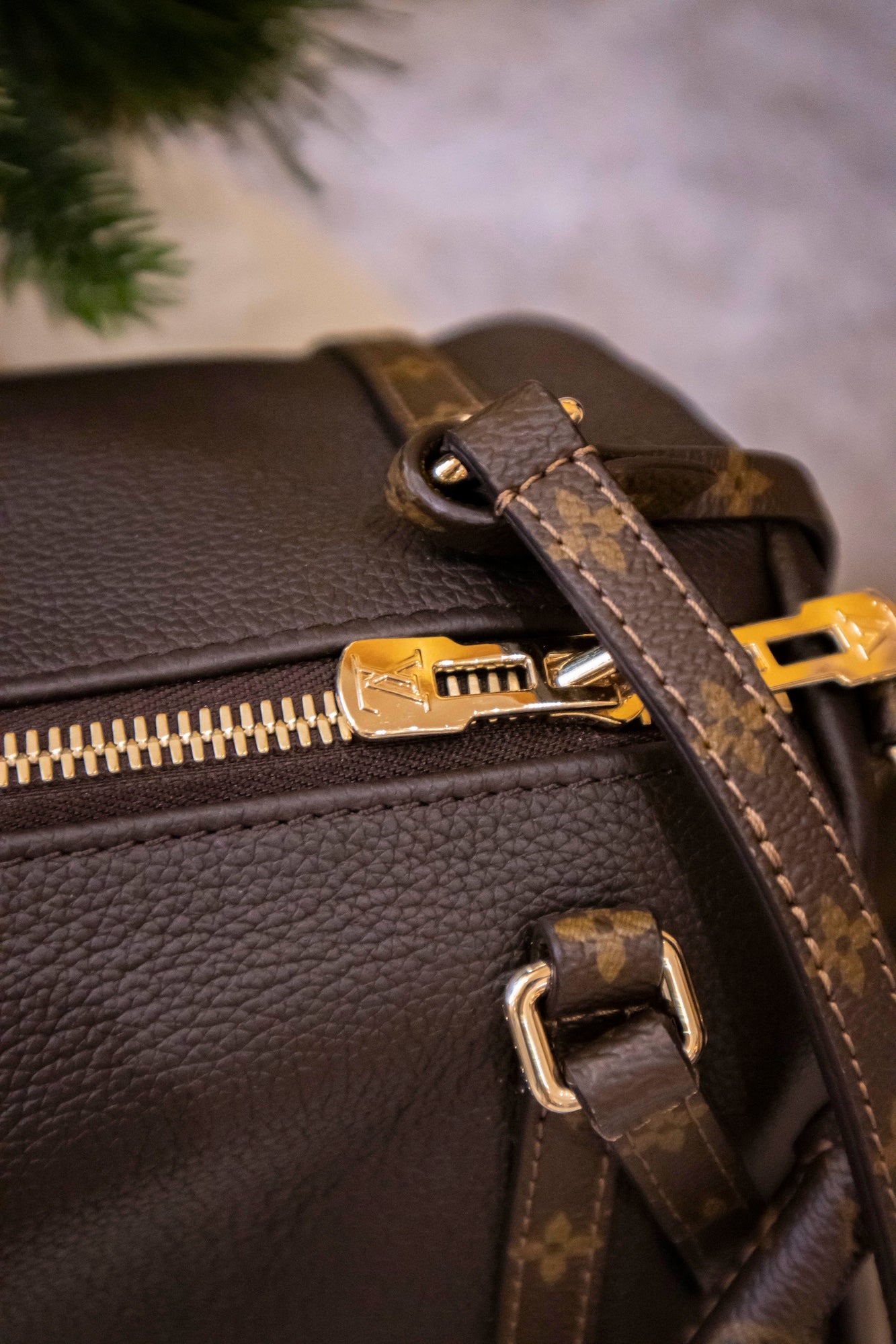 Louis Vuitton - Express MM Fashion Leather Tasche