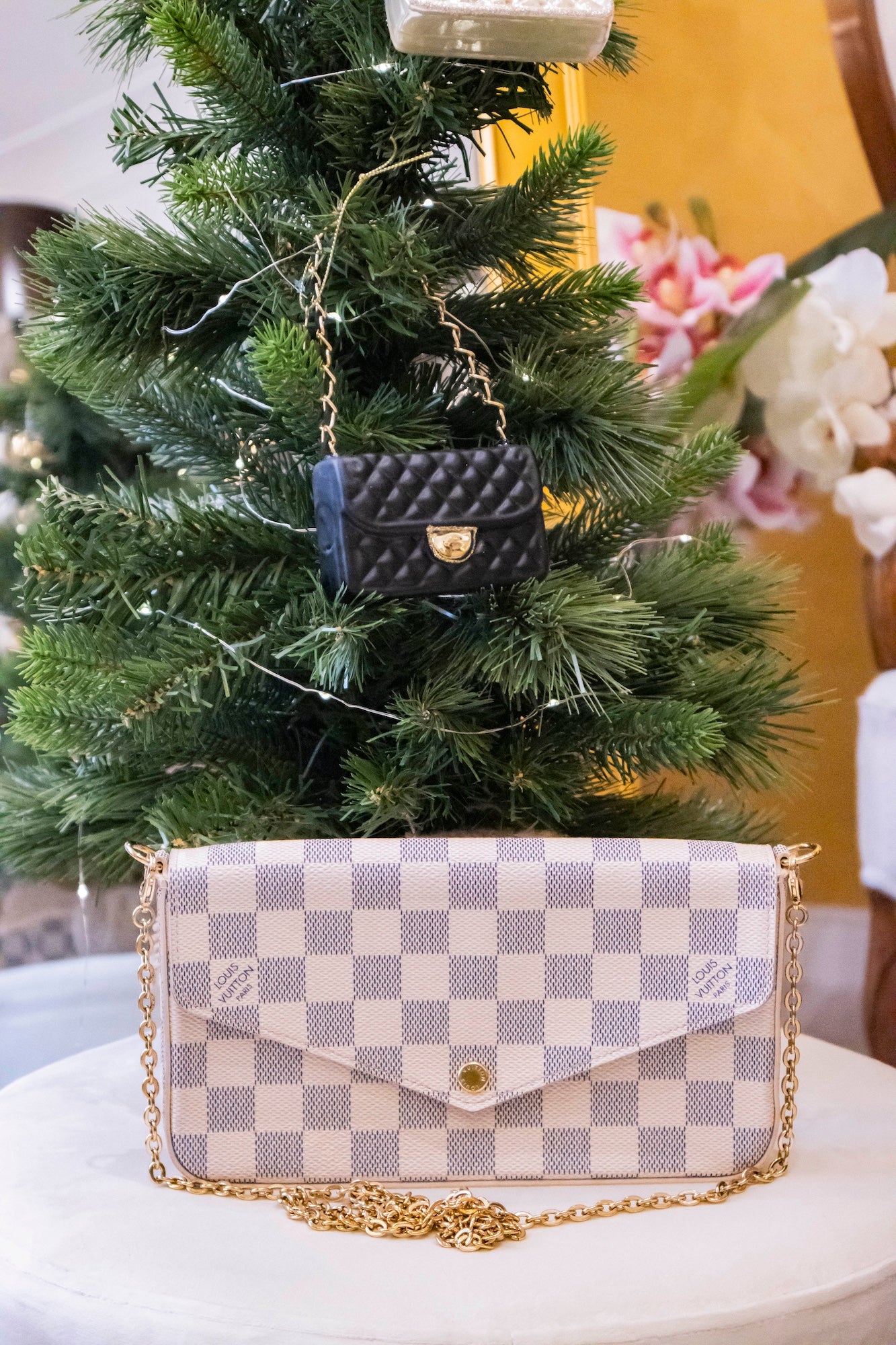 Louis Vuitton - LV Felicie Pochette Damier Beige Leder