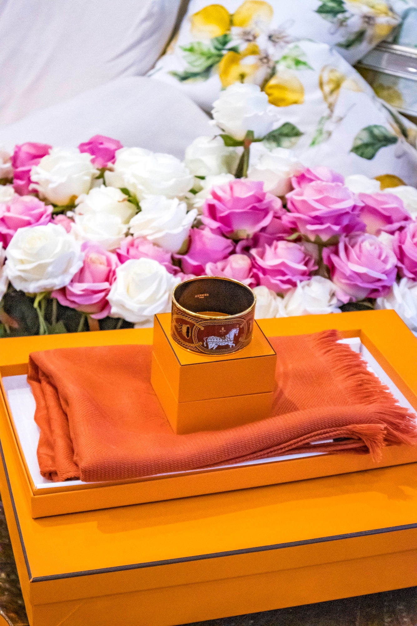 Hermès - Rouge & Gold Enamel, Palladium Grand Apparat Armreif