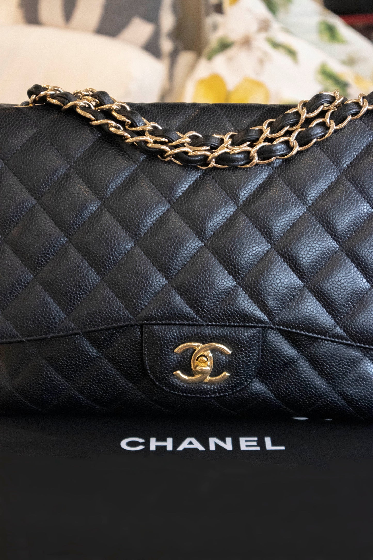 Chanel - Jumbo Double Flap Bag schwarz Caviar Leder