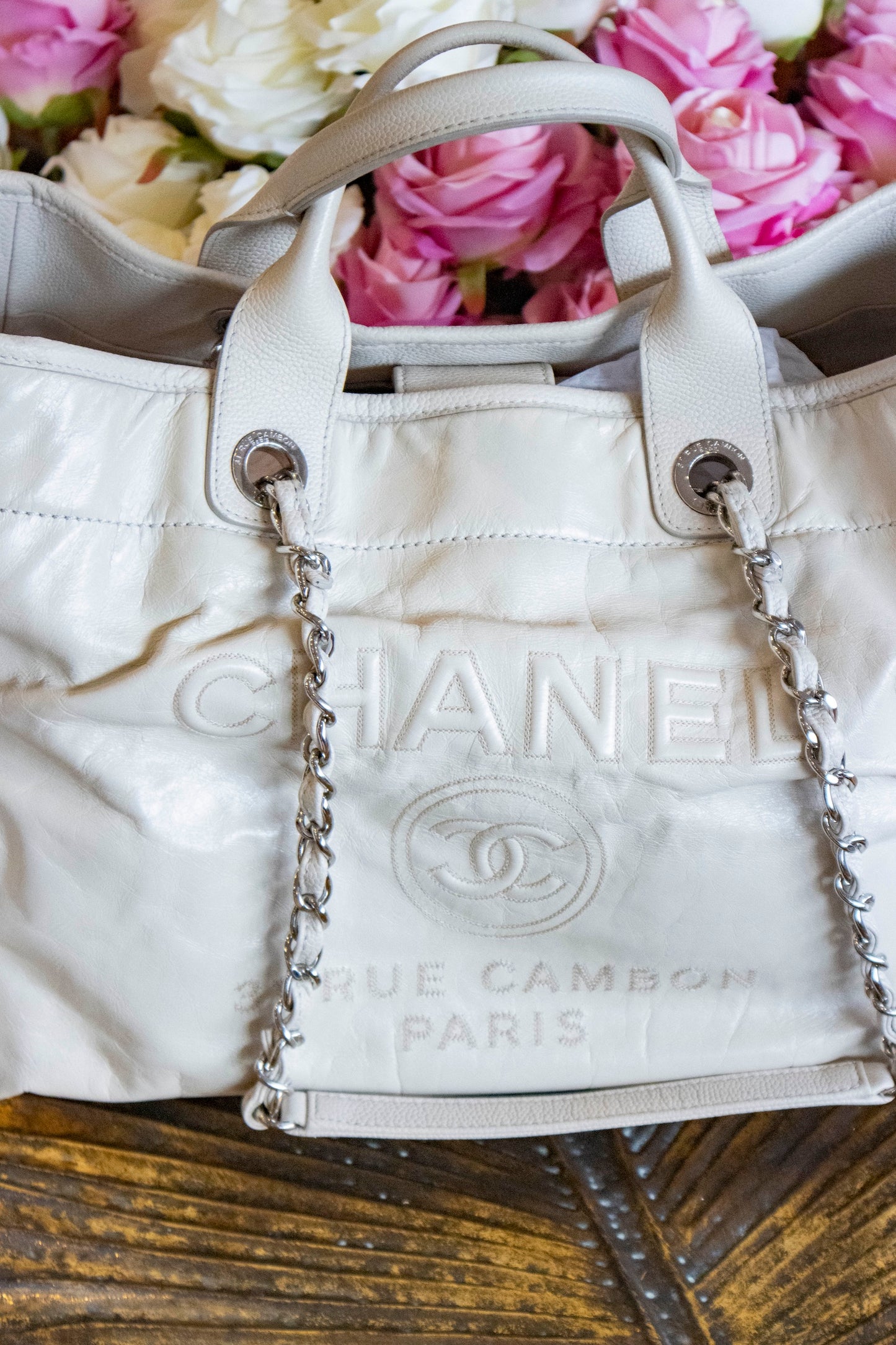 Chanel - Deauville Shopper Leder creme Silberne Hardware