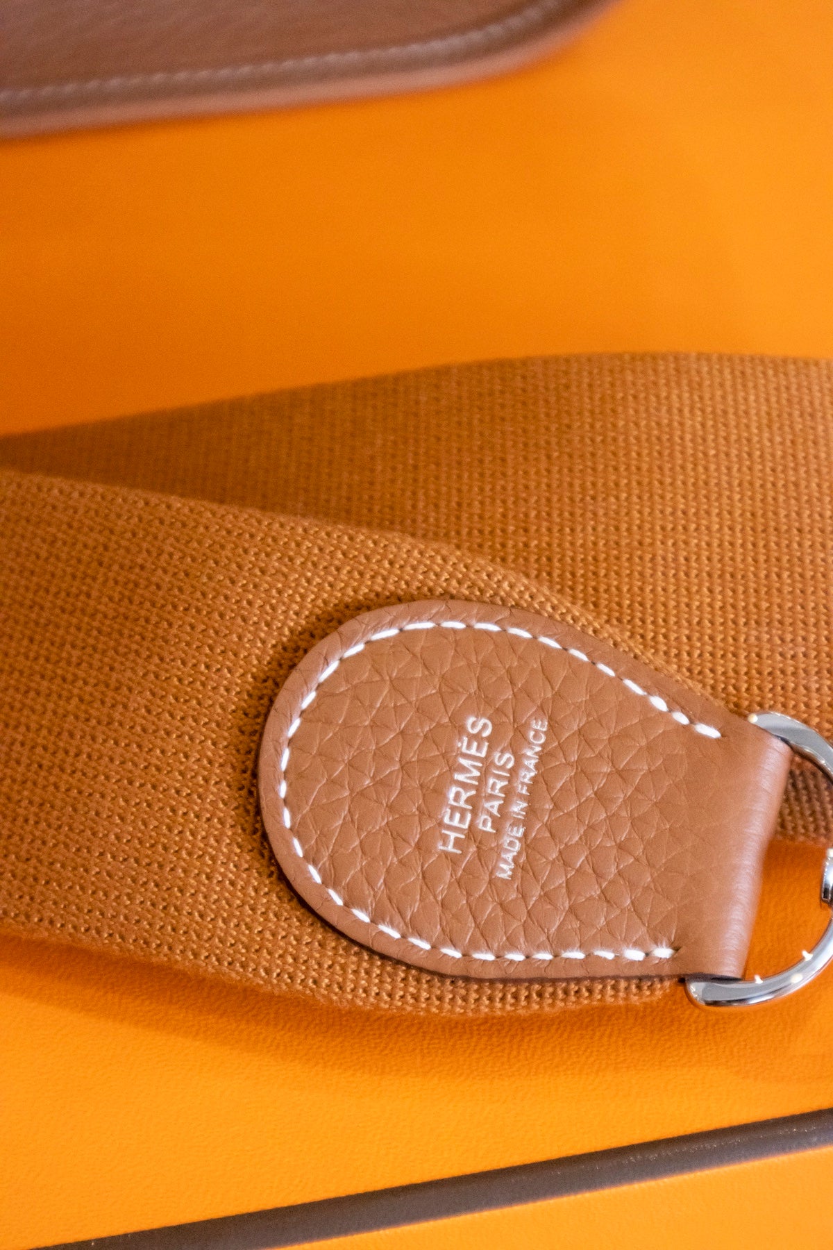 Hermès - Evelyne 29 Gold Taurillon Clemence Leder Silberne Hardware