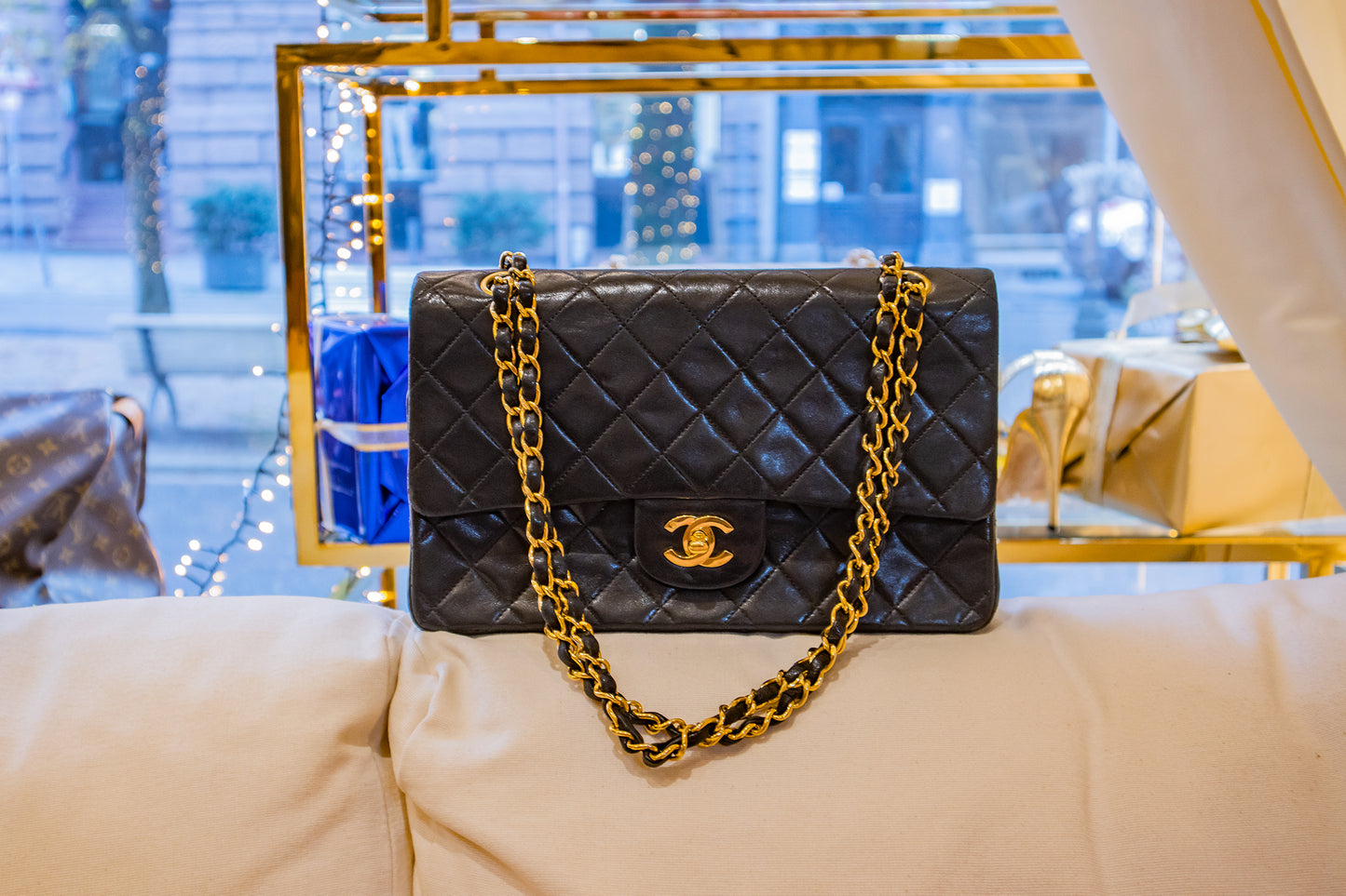 Chanel - Medium Double Flap Bag 24 kt vergoldete Hardware