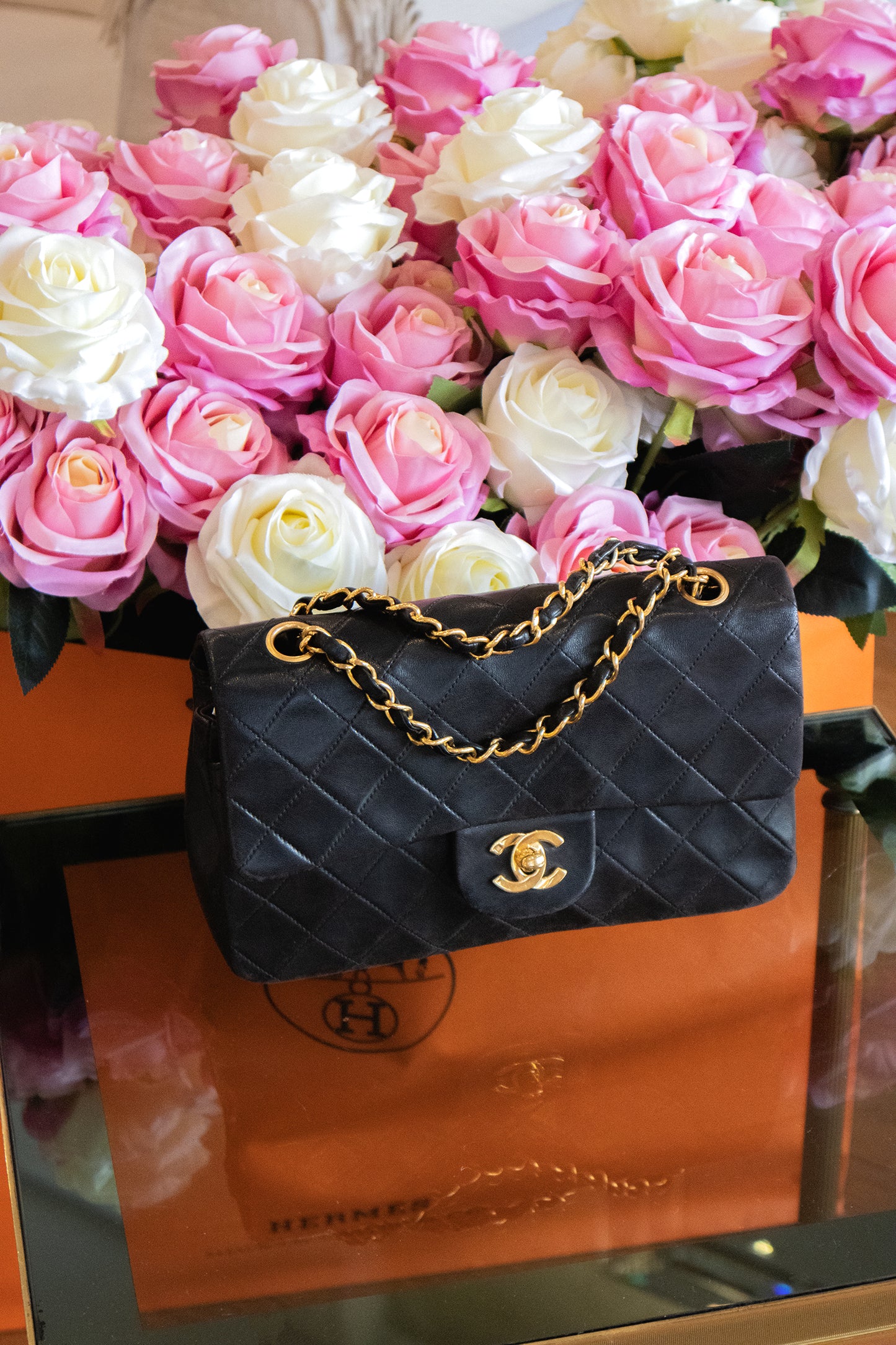 Chanel - Medium Double Flap Bag 24 kt vergoldete Hardware