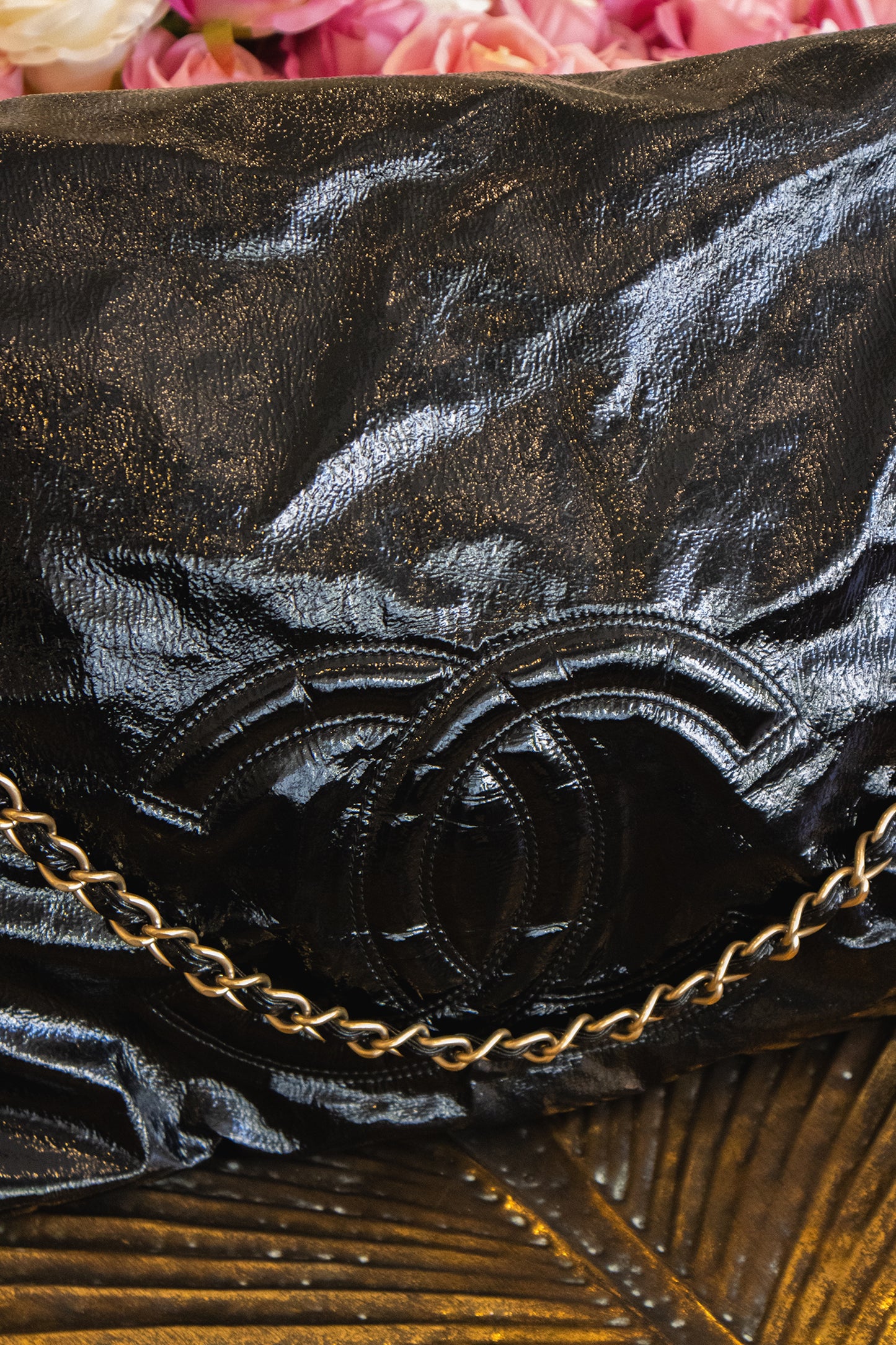 Chanel - Medaillon Lackleder Handtasche Schwarz