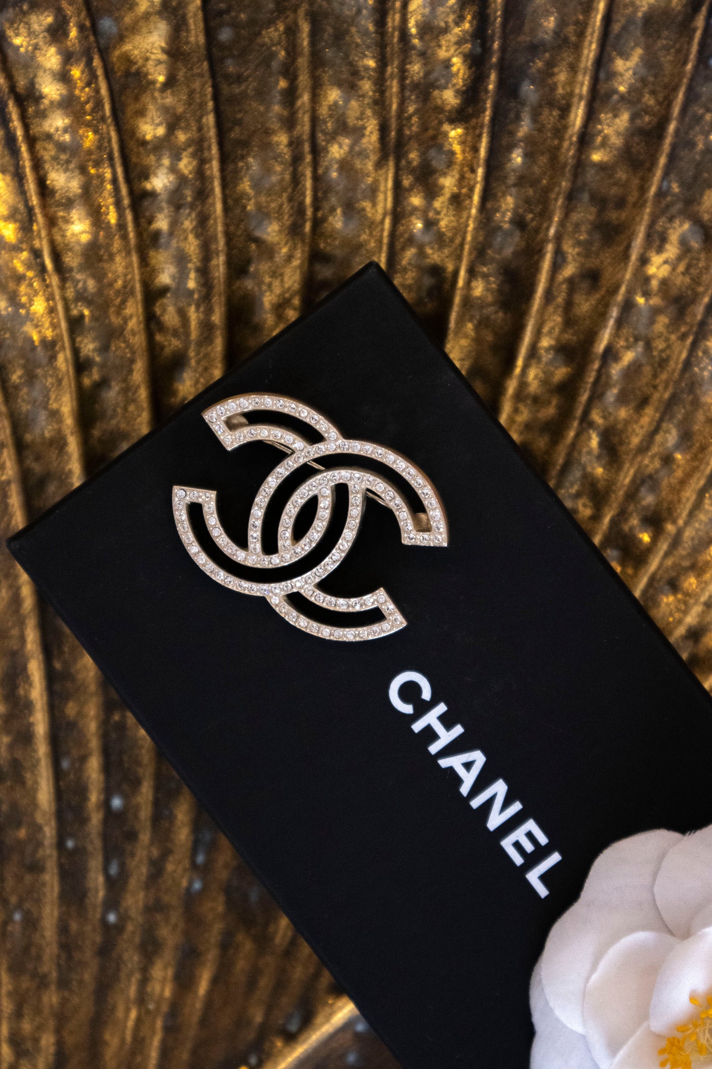 Chanel - CC Broschen