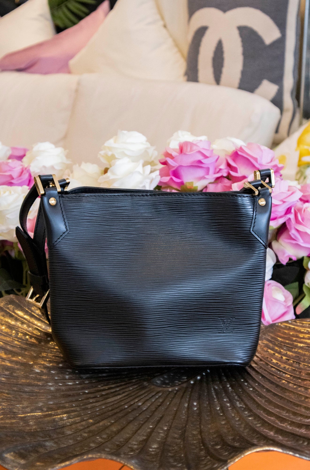 Louis Vuitton - Mandara PM Epi Leather Noir