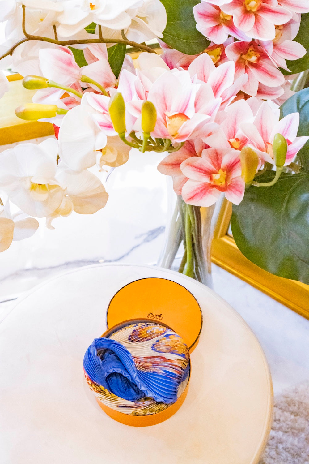 Hermès - Seidentuch "Les Rubans du Cheval" Blau