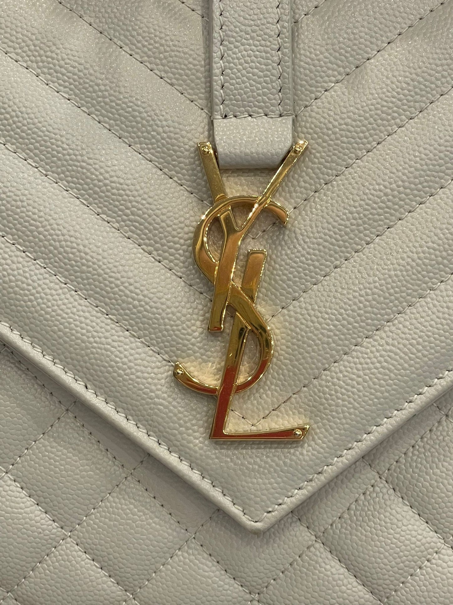 Yves Saint Laurent - Envelope Blanc Vintage Crossbody Bag