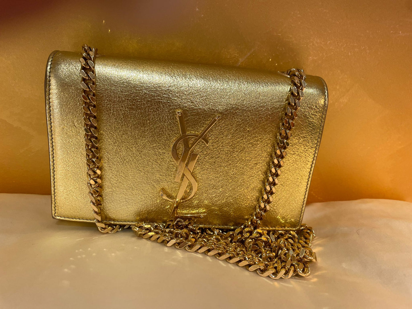 Yves Saint Laurent - Limited Edition Gold Abendtasche