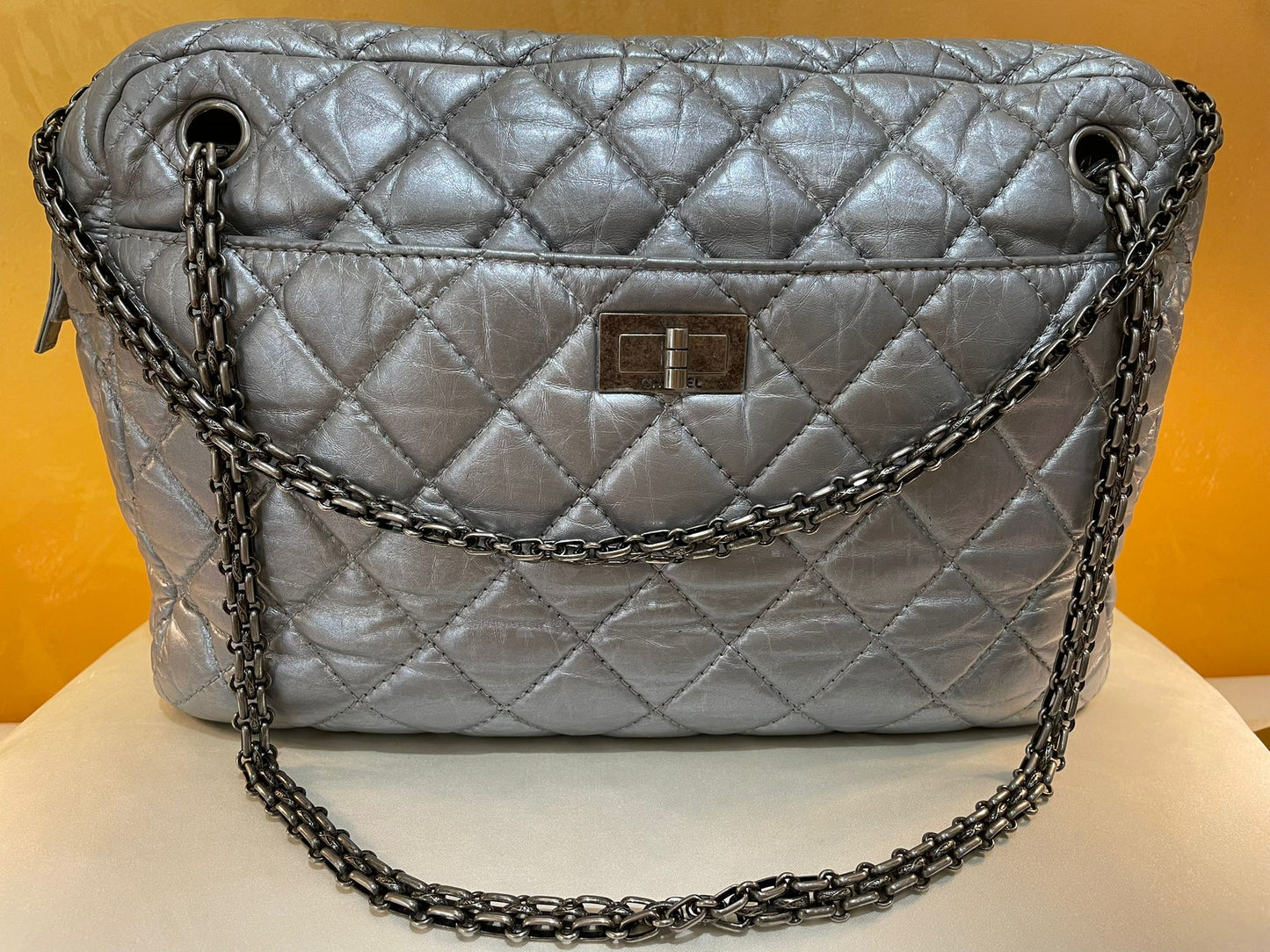 Chanel - Softbag