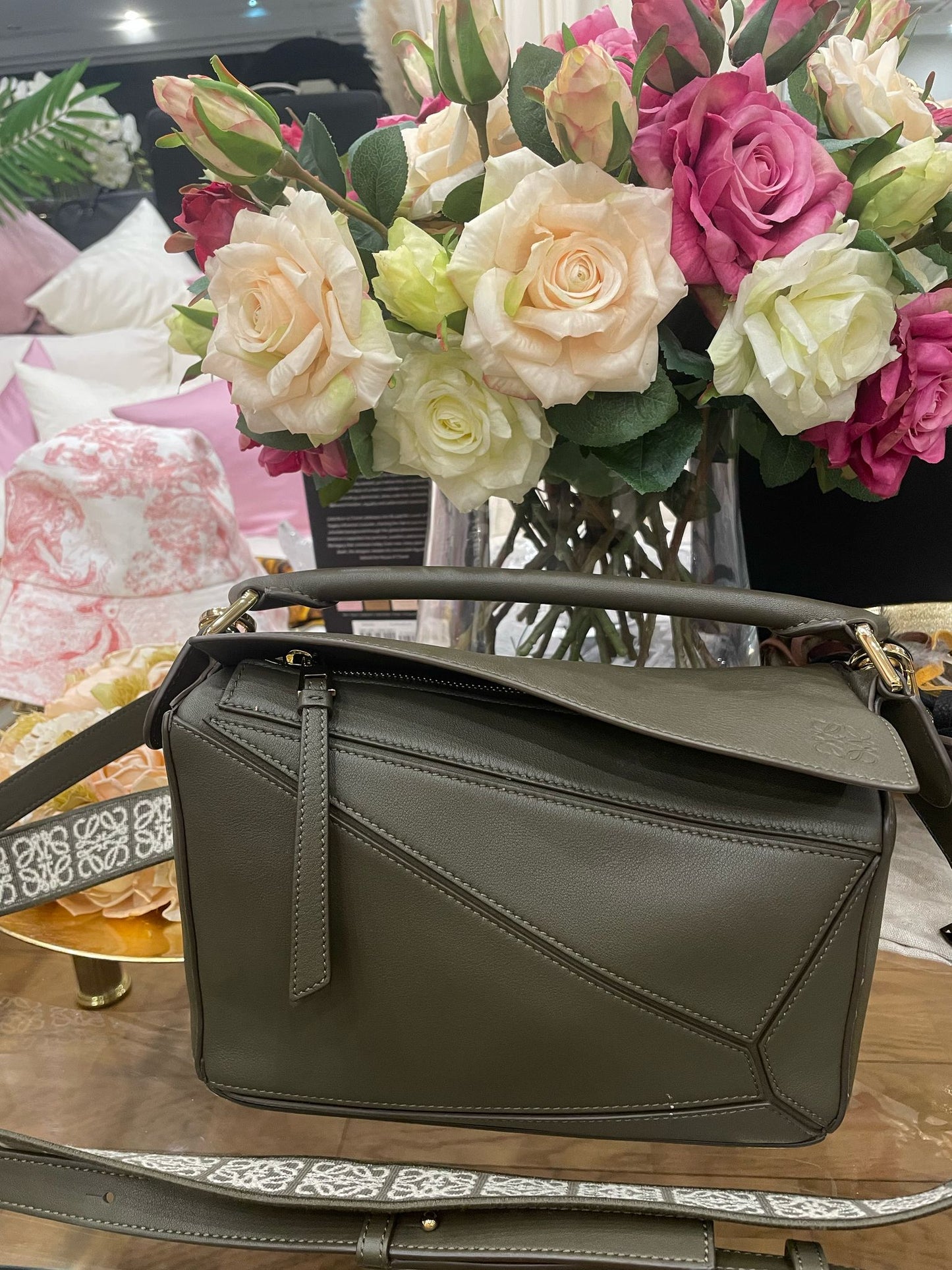 Loewe - Puzzle Cross Body Bag olive grün Goldene Hardware