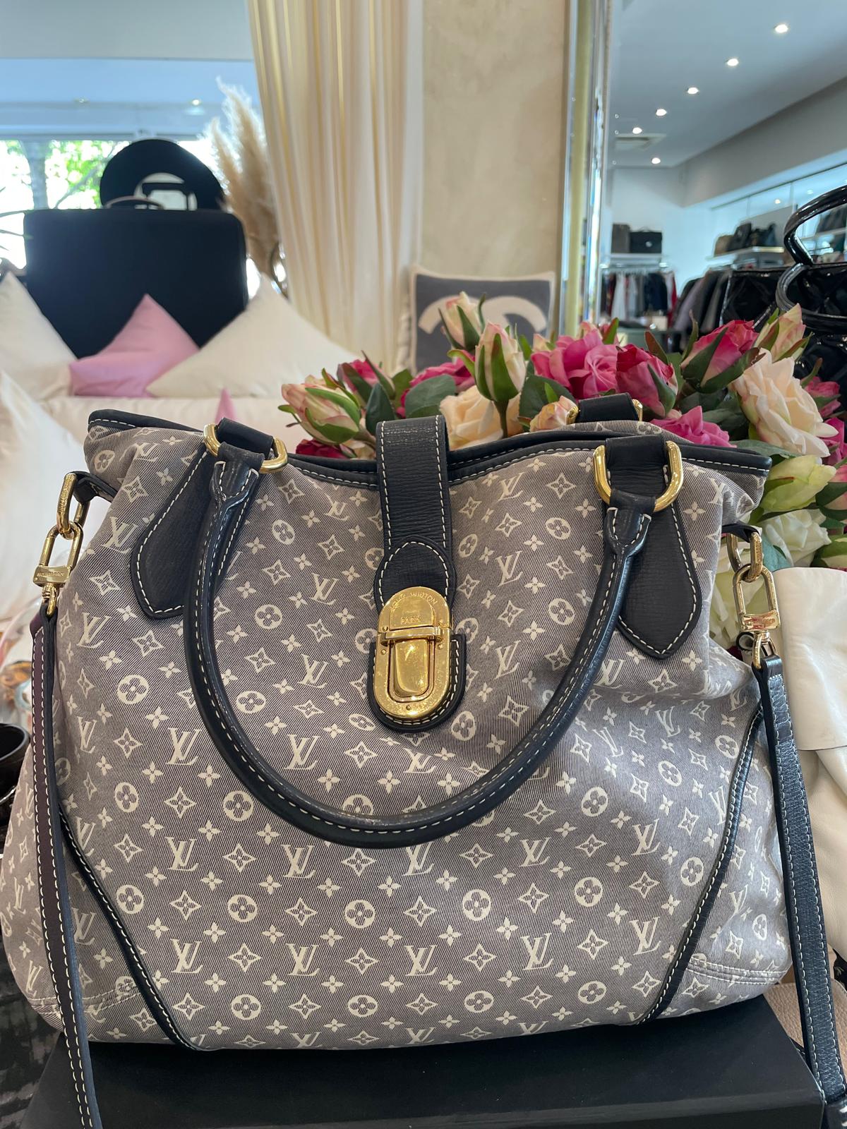 Louis Vuitton - Cross Body Handtasche Denim grau Goldene Hardware
