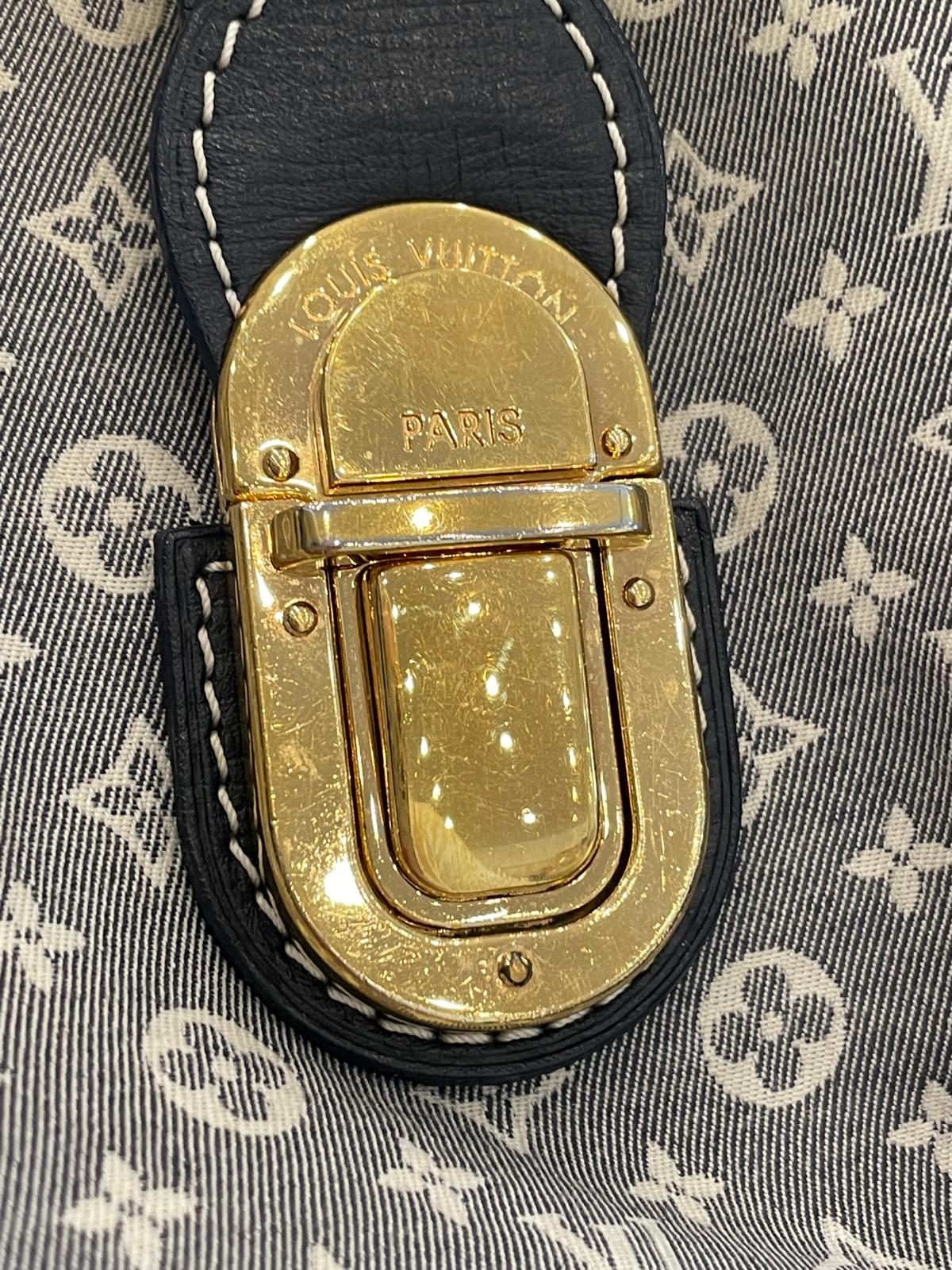 Louis Vuitton - Cross Body Handtasche Denim grau Goldene Hardware