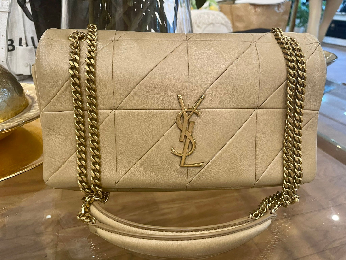 Yves Saint Laurent - Jamie