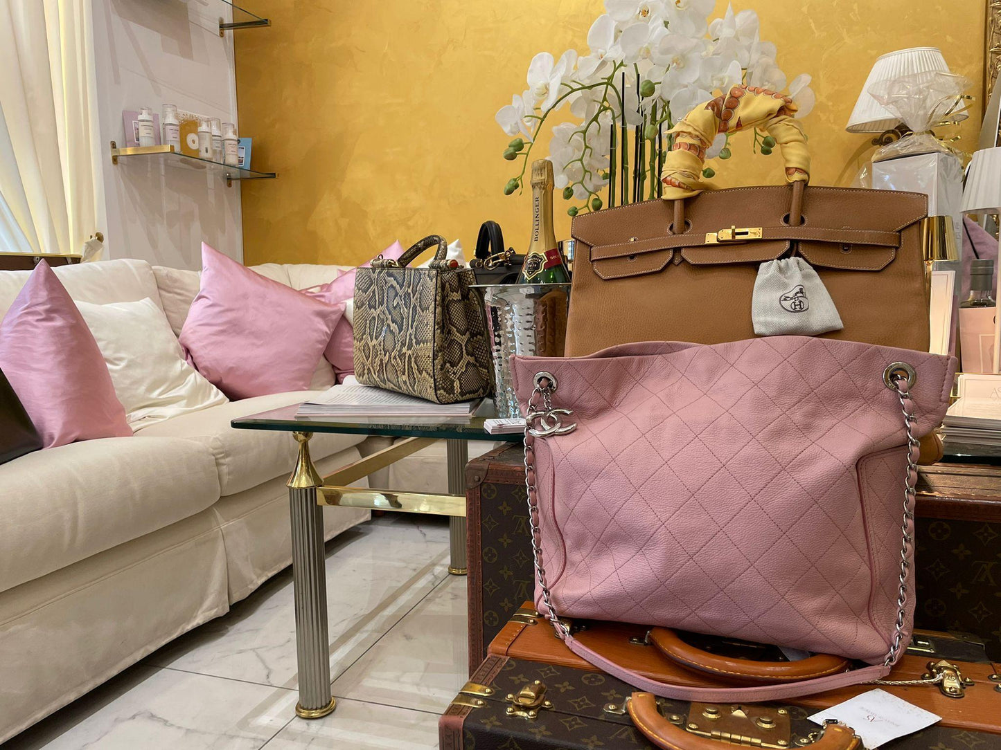 Chanel - Caviar Tote Shopper in Rosa