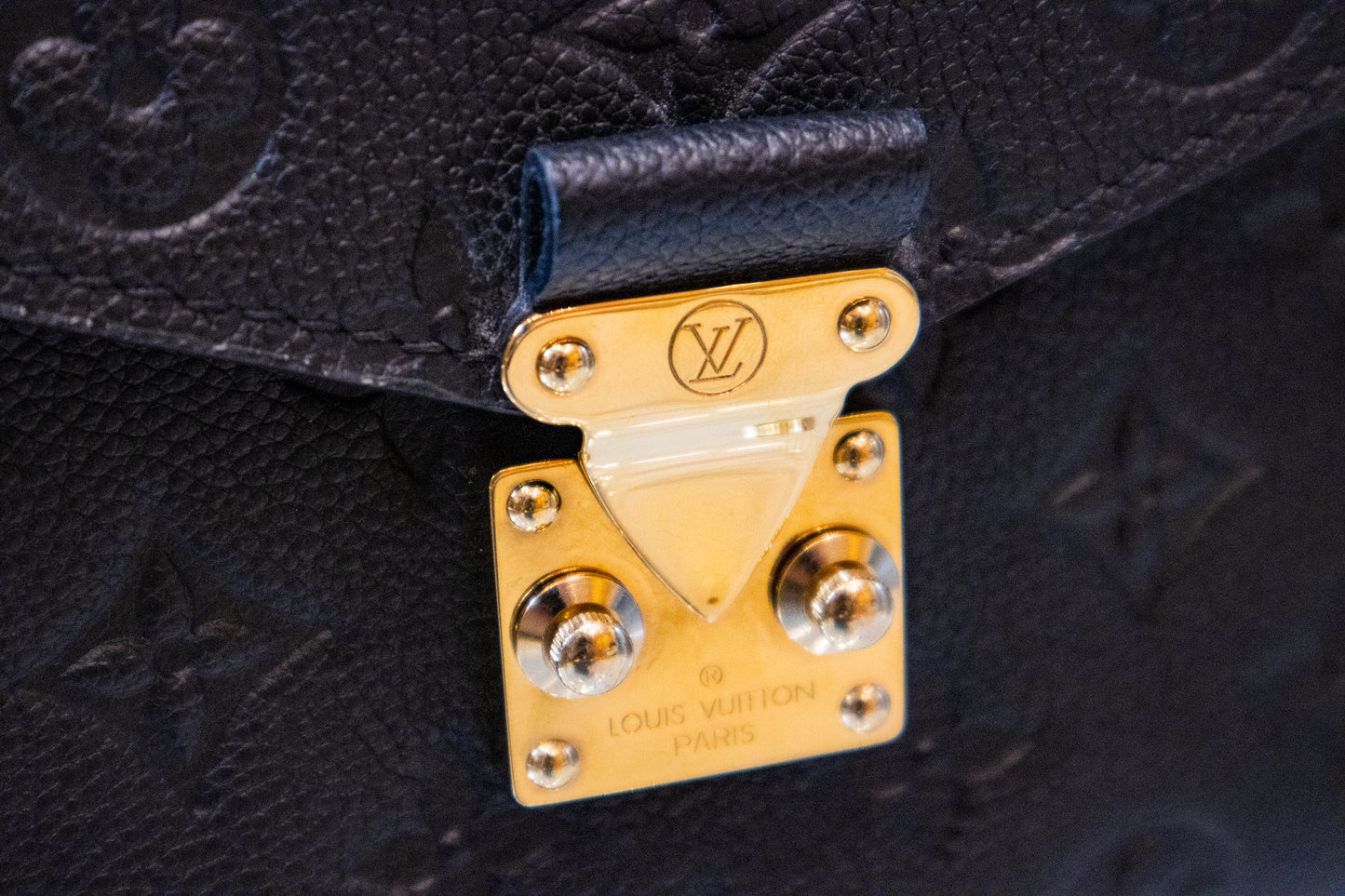 Louis Vuitton - Pochette Métis Handtasche