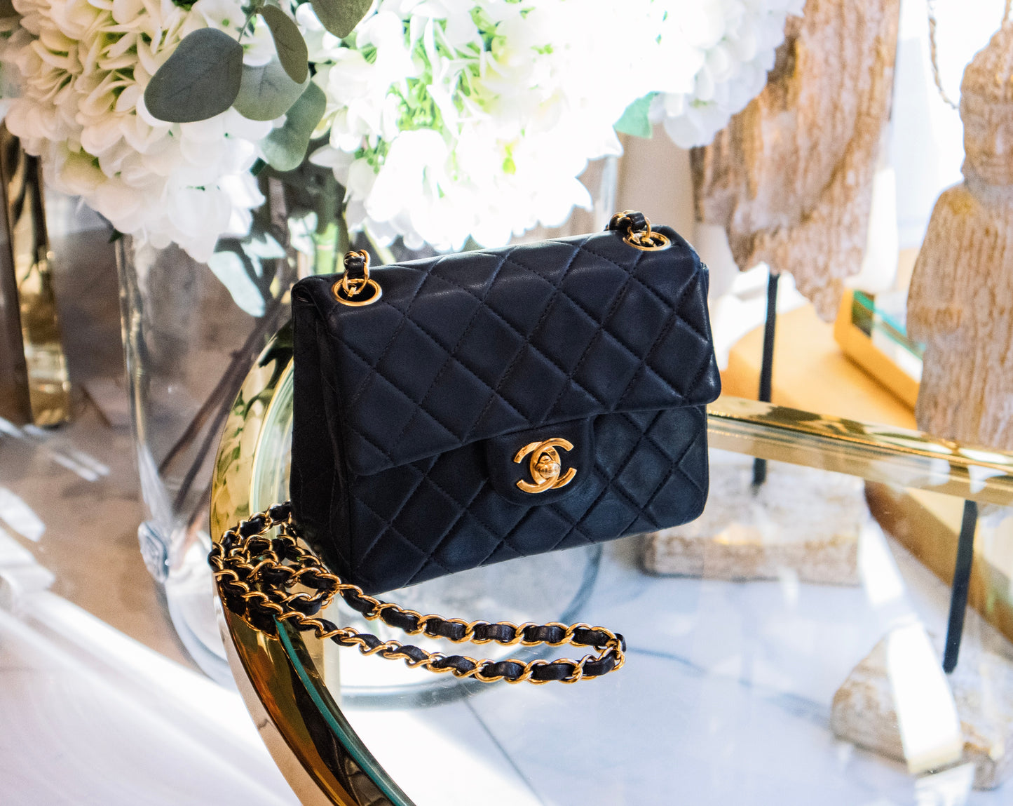 Chanel - Classic Flap Chain Tasche Mini