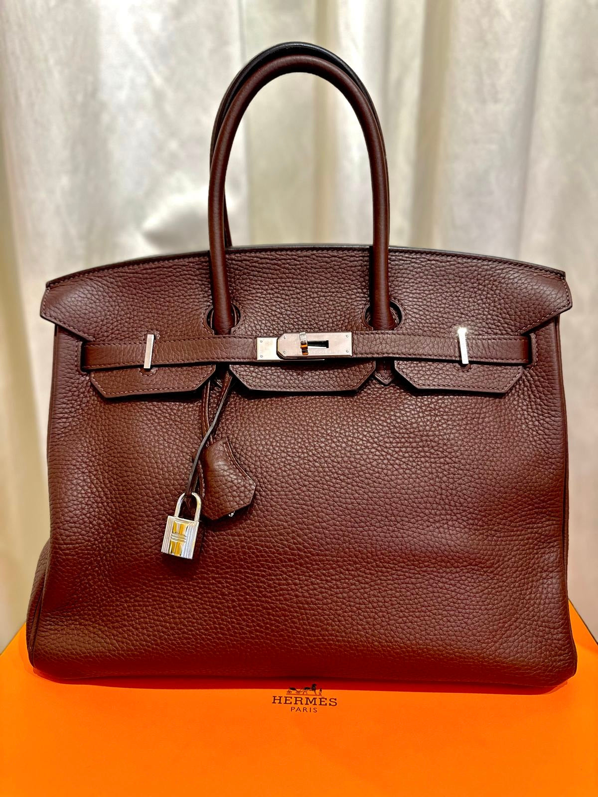 Hermès - Birkin Bag 35 in Rouge Sellier