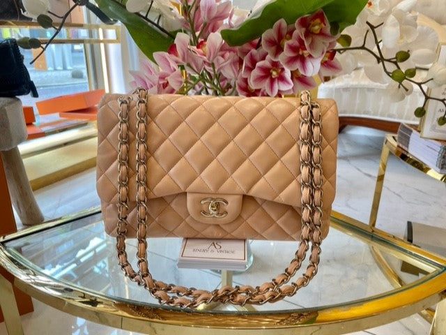 Chanel - Jumbo Double Flap Apricot