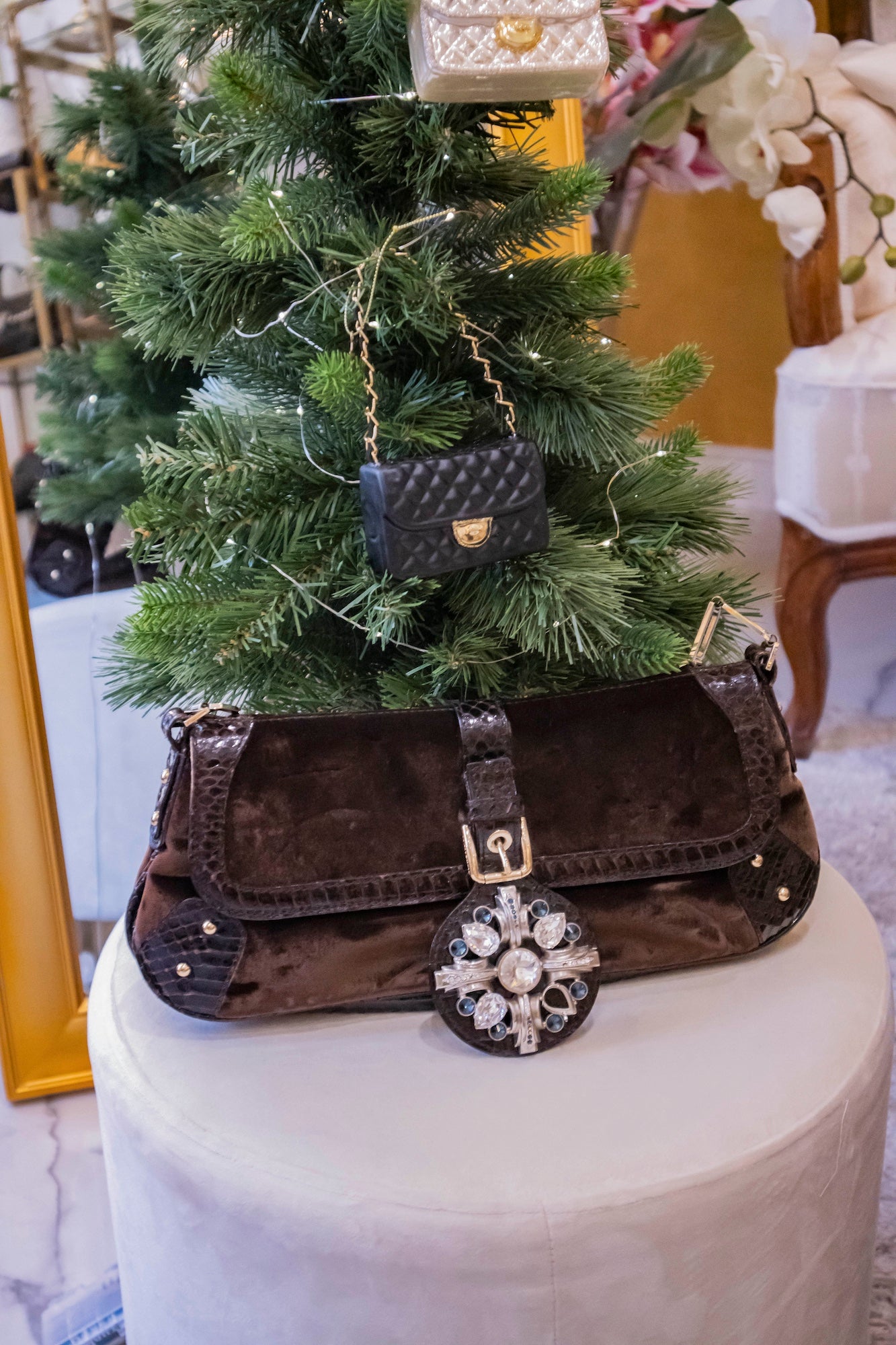 Dolce & Gabbana - Vintage Satchel-Clutch aus Leder in Braun