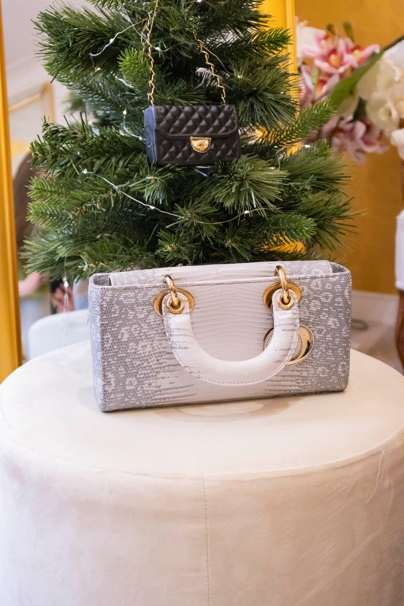 Dior - Lady D-Joy Handtasche in Weiß aus Eidechsenleder