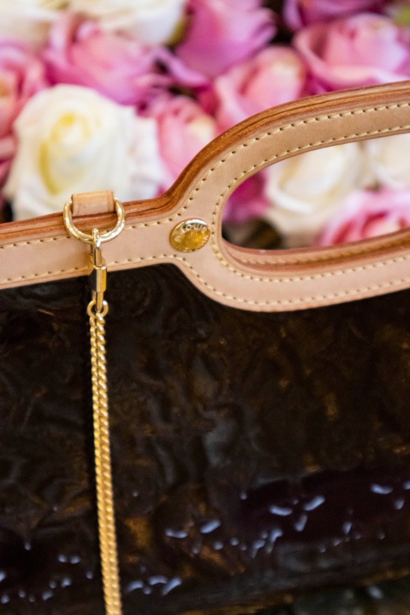Louis Vuitton - Amarante Vernis Roxbury Drive