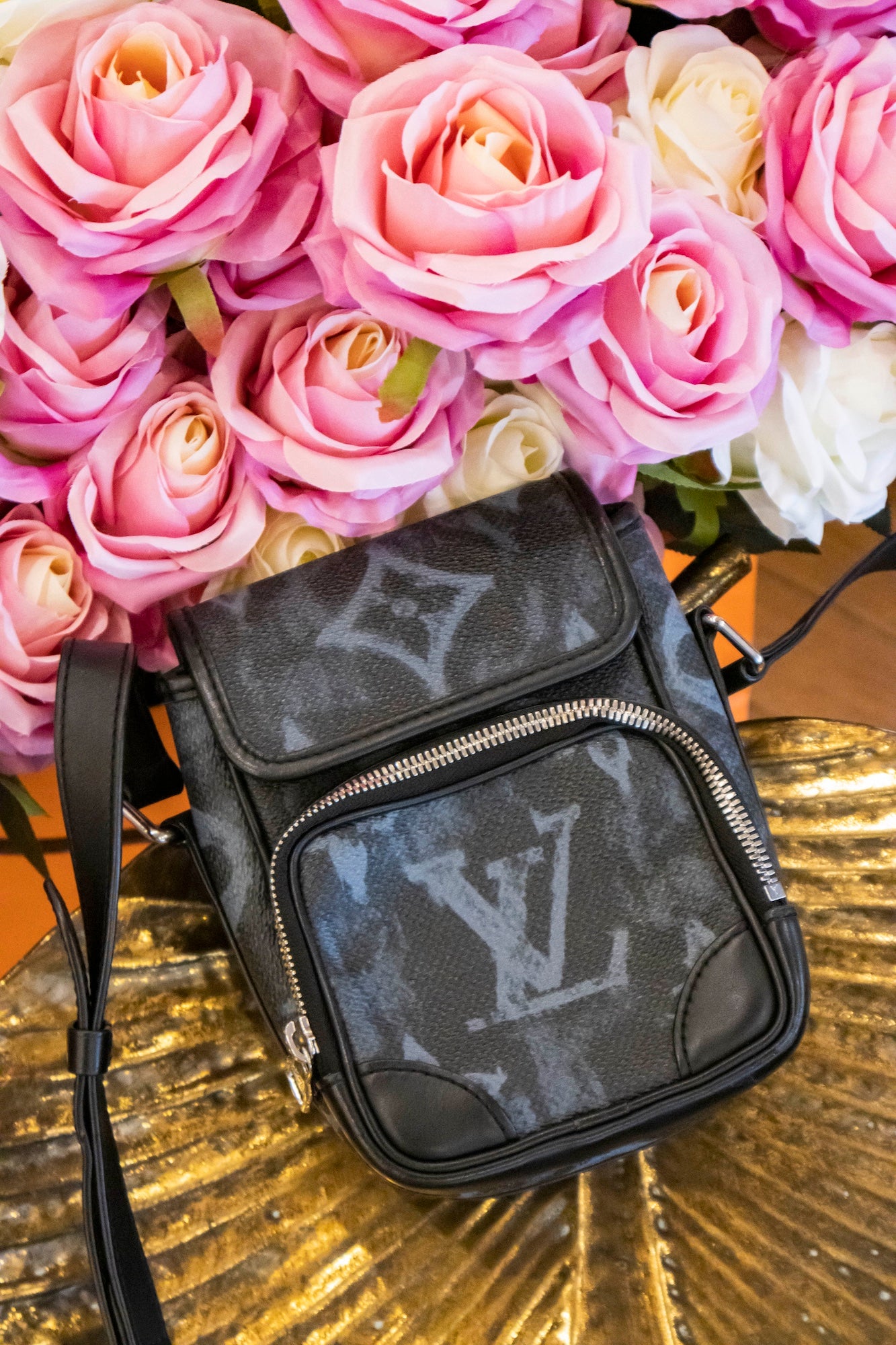Louis Vuitton - Nano Amazon Messenger Tasche Monogram Pastel Noir