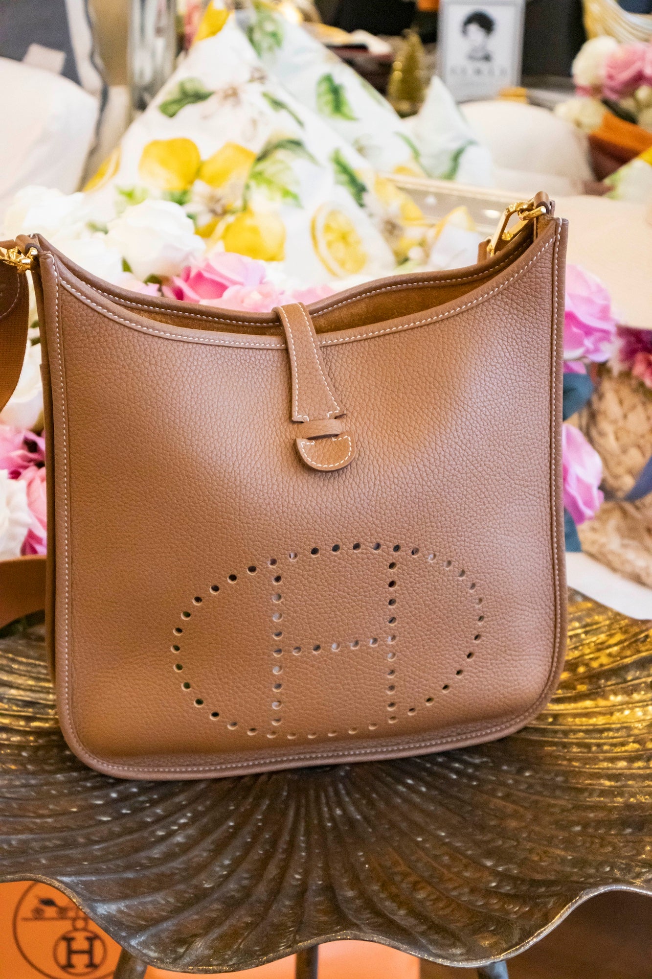 Hermès - Evelyne 29 Gold mit Goldener Hardware