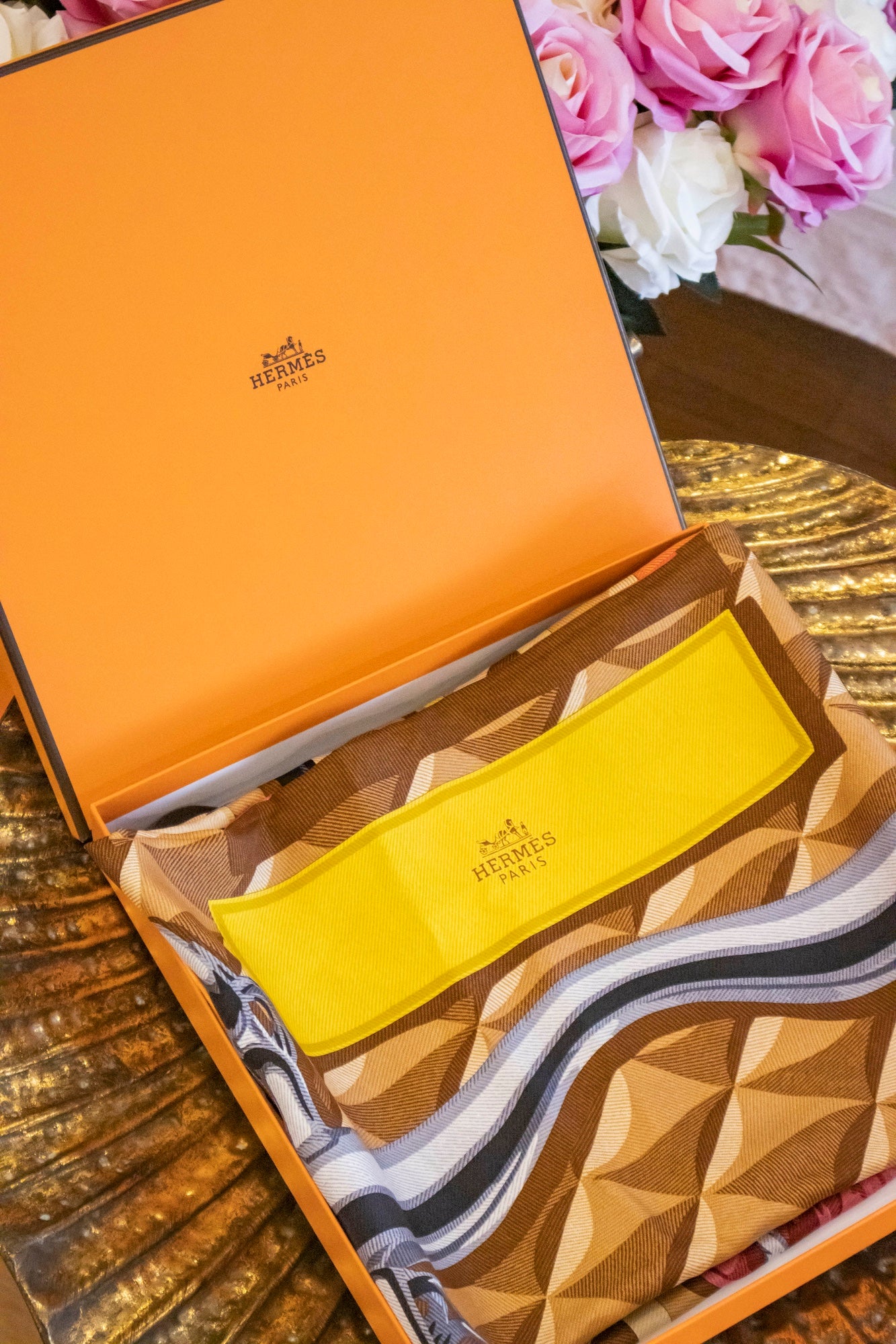 Hermès - Carré 90 „Beauté Composée“ Seidentuch