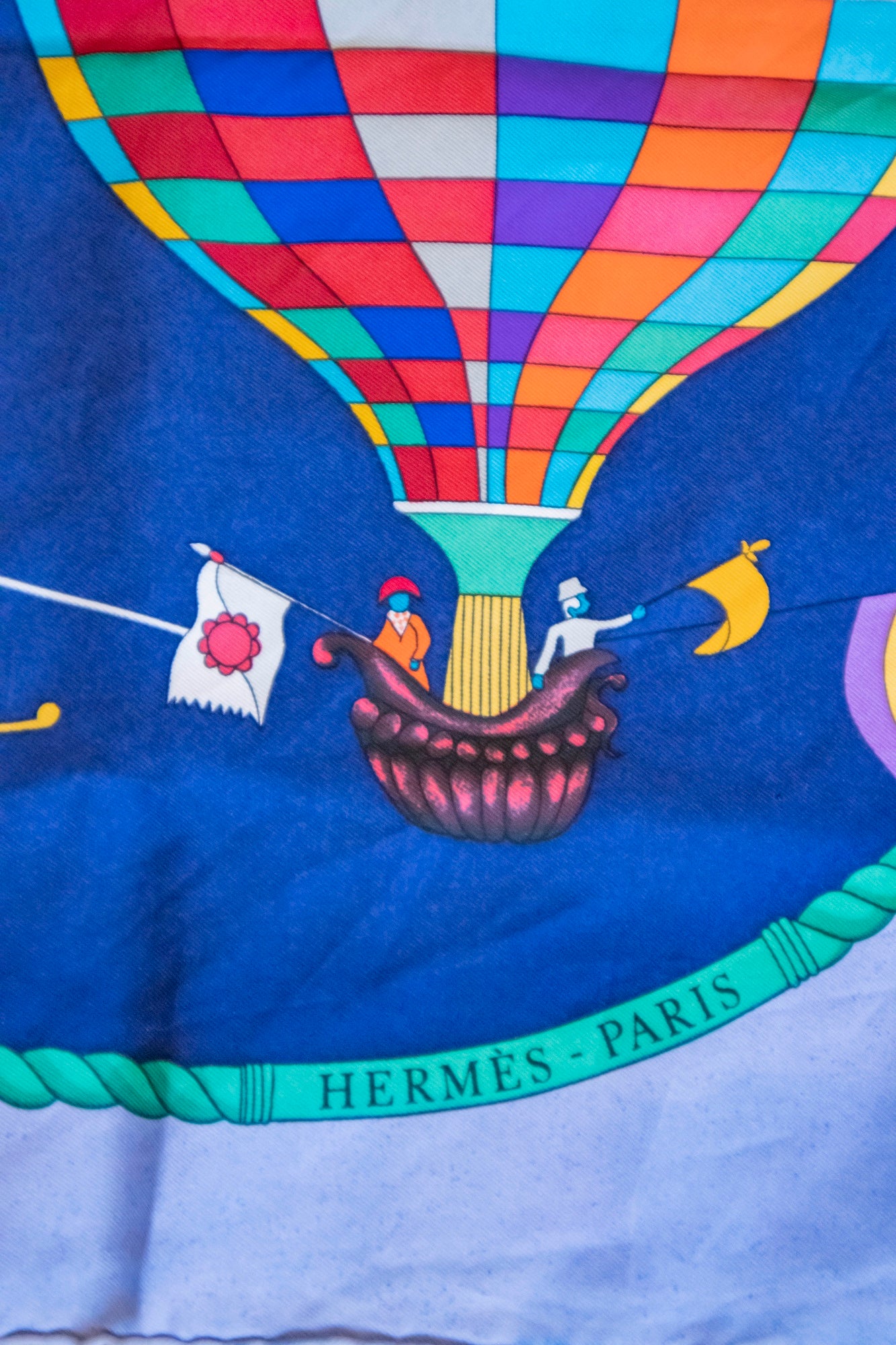 Hermès - Carré 90 "Les Folies Du Ciel" Seidentuch blau