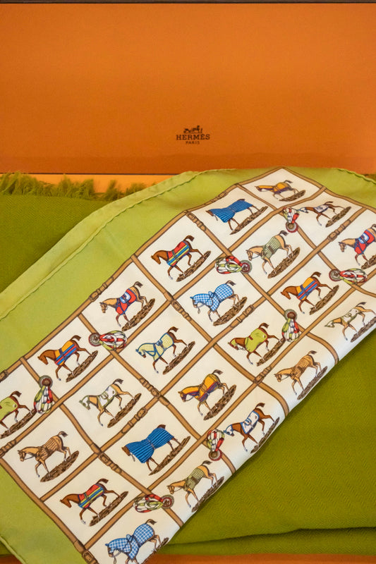 Hermès - Seidentuch Carré 45 "Horses In The Paddock"
