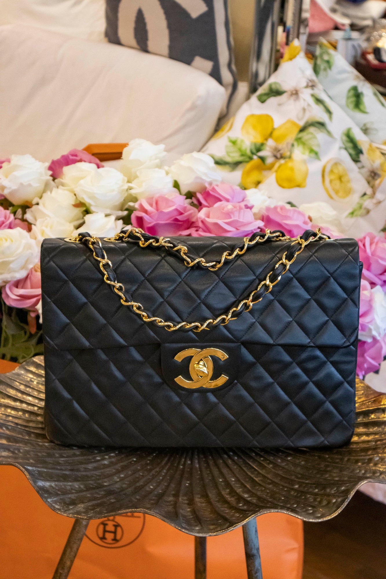 Chanel - Classic Single Flap Bag Maxi Schwarz