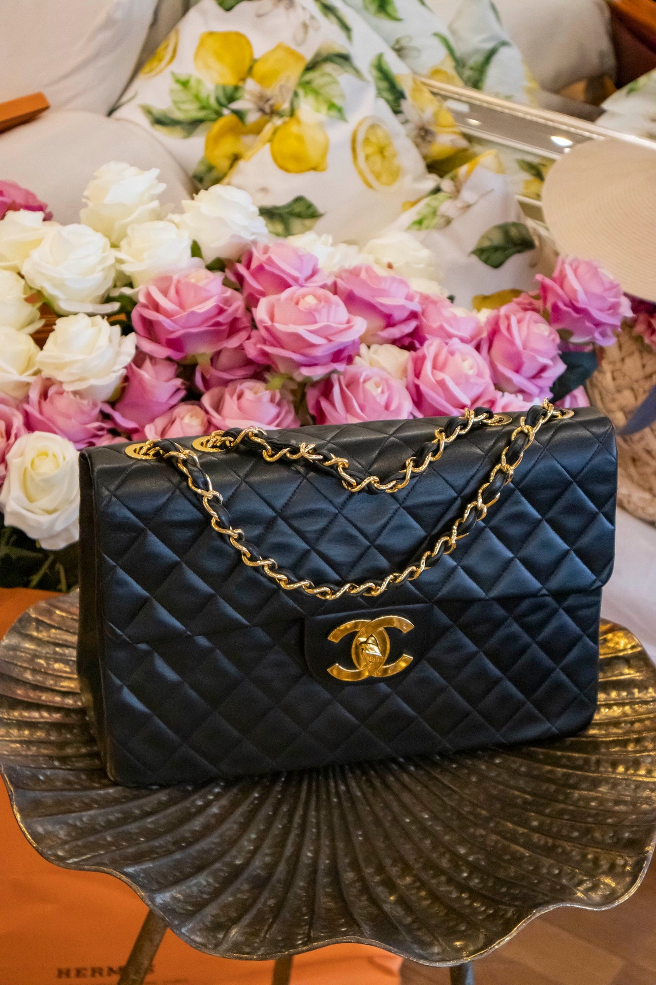 Chanel - Classic Single Flap Bag Maxi Schwarz