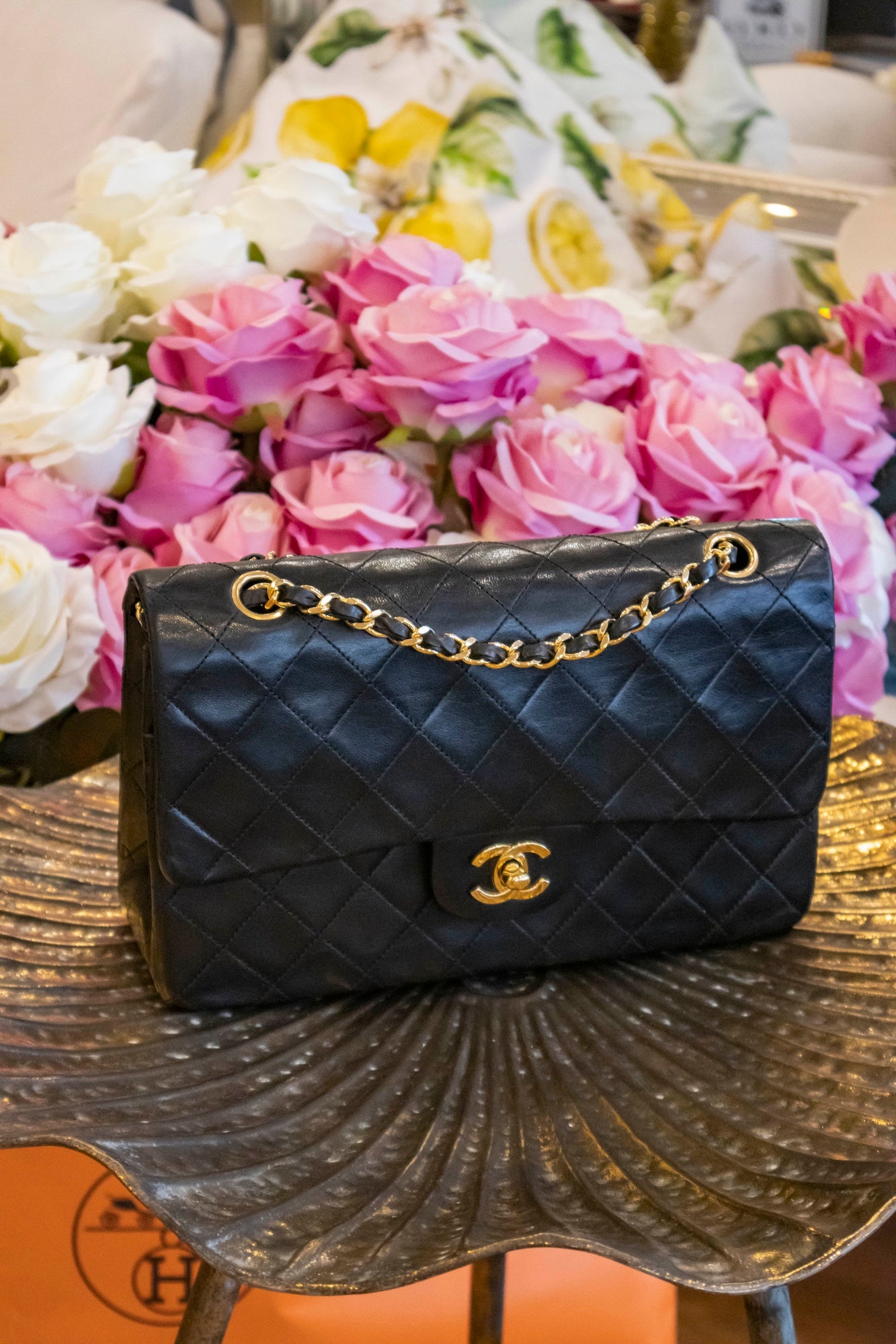 Chanel - Timeless Classic Double Flap Bag Matelassé Leder Schwarz