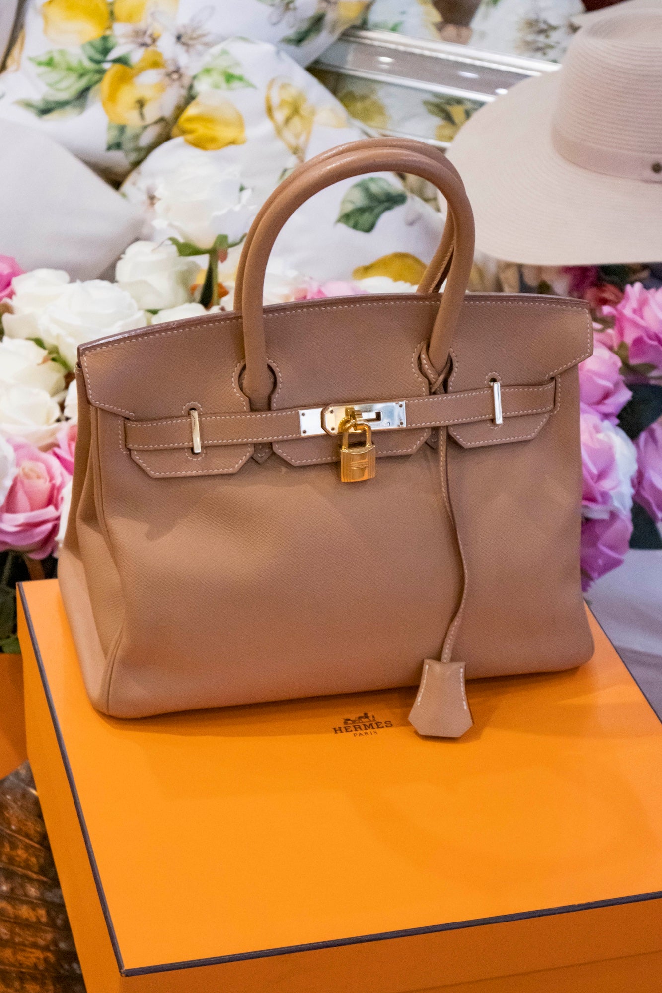 Hermès - Birkin 30 Naturelle Courchevel Leder Goldene Hardware