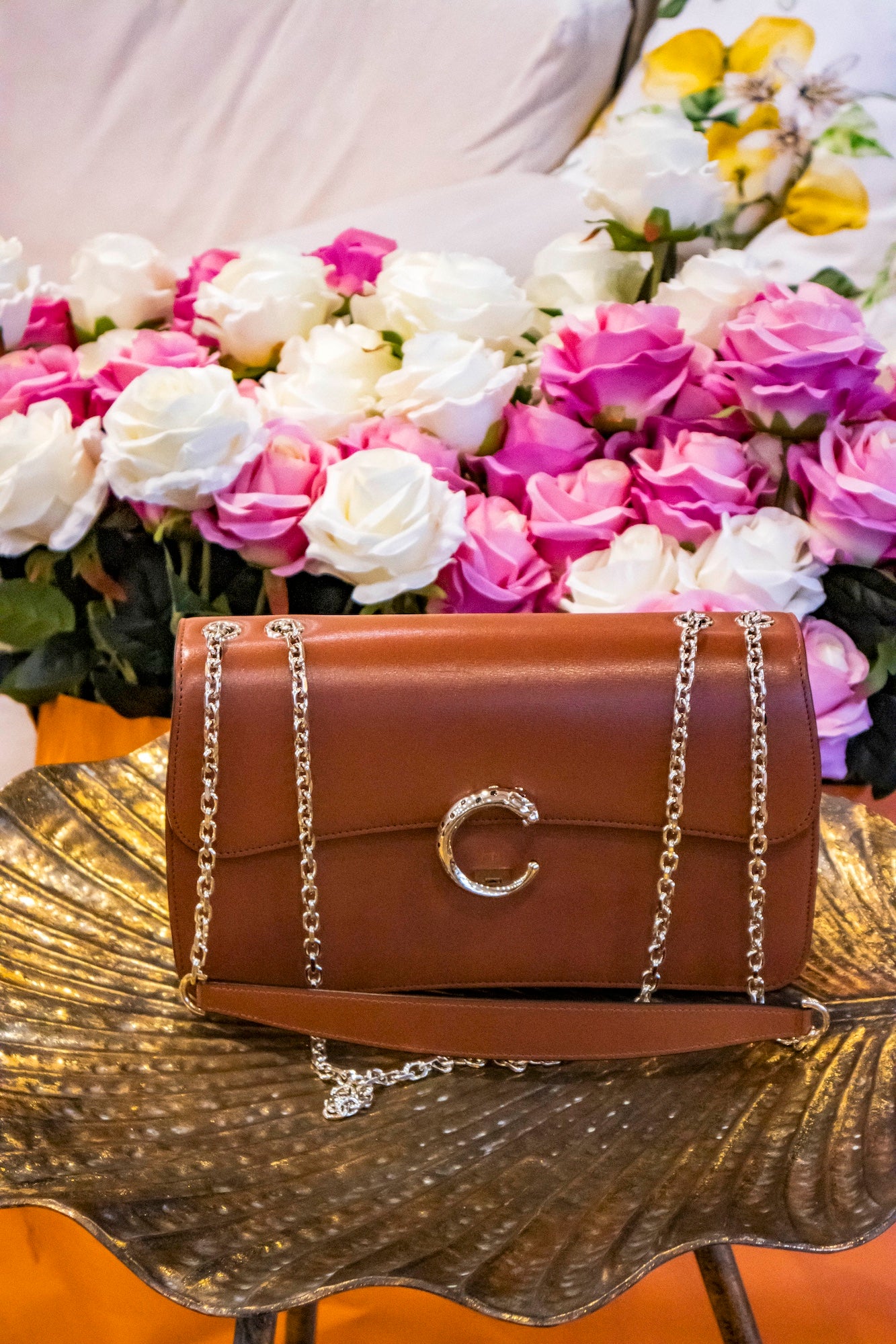 Cartier - Small Calfskin Panthère de Cartier Chain Tasche in Braun
