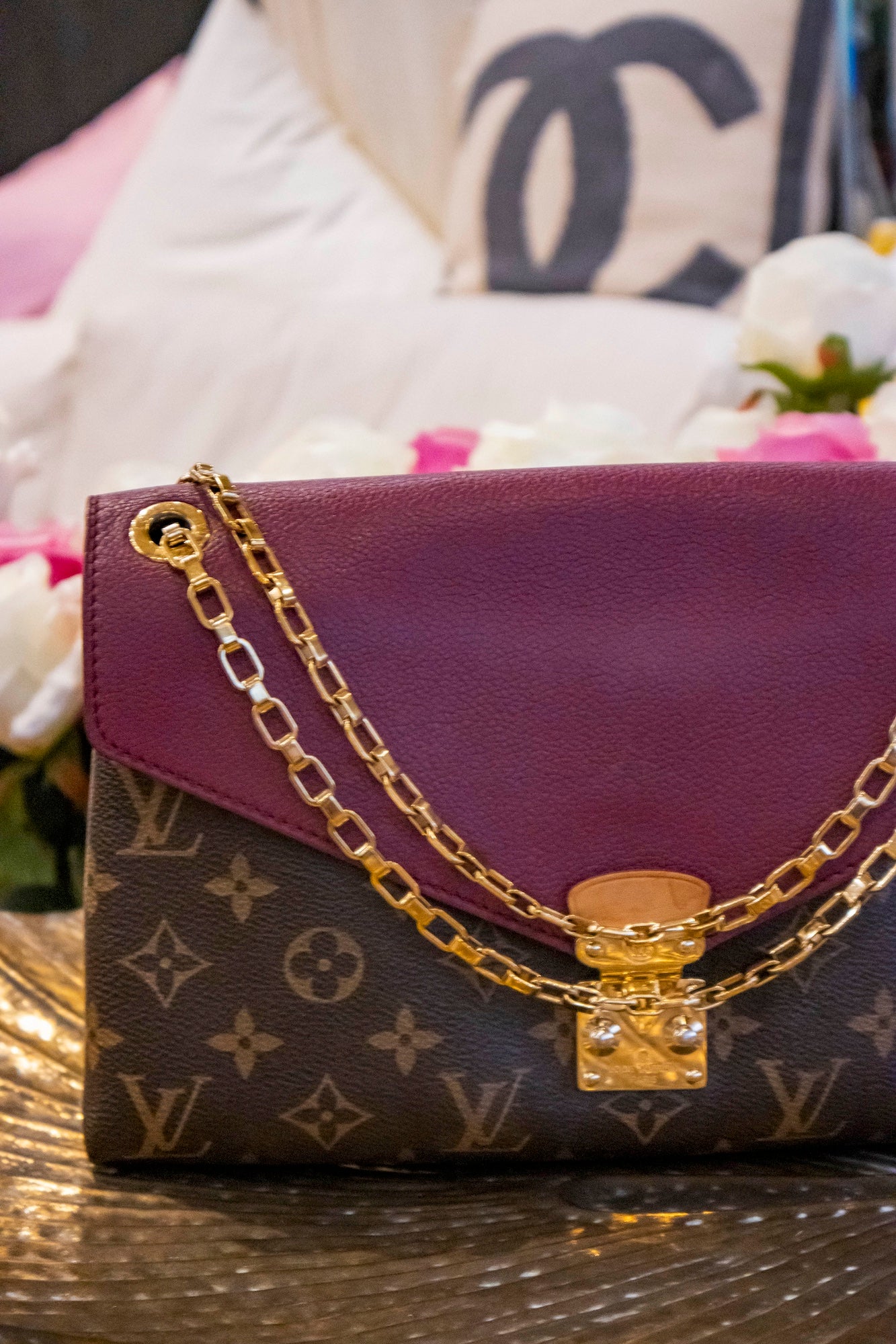 Louis Vuitton - Pallas Chain Noir Handtasche Dunkelviolett