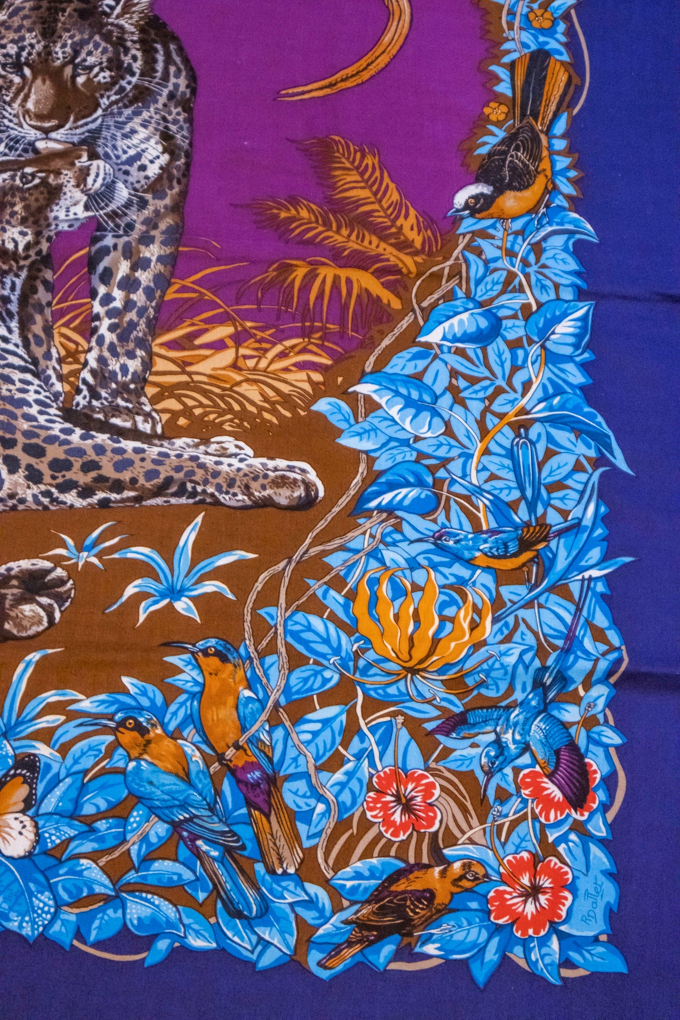 Hermès Carré Géant Kaschmir Seide Jungle Love Violett