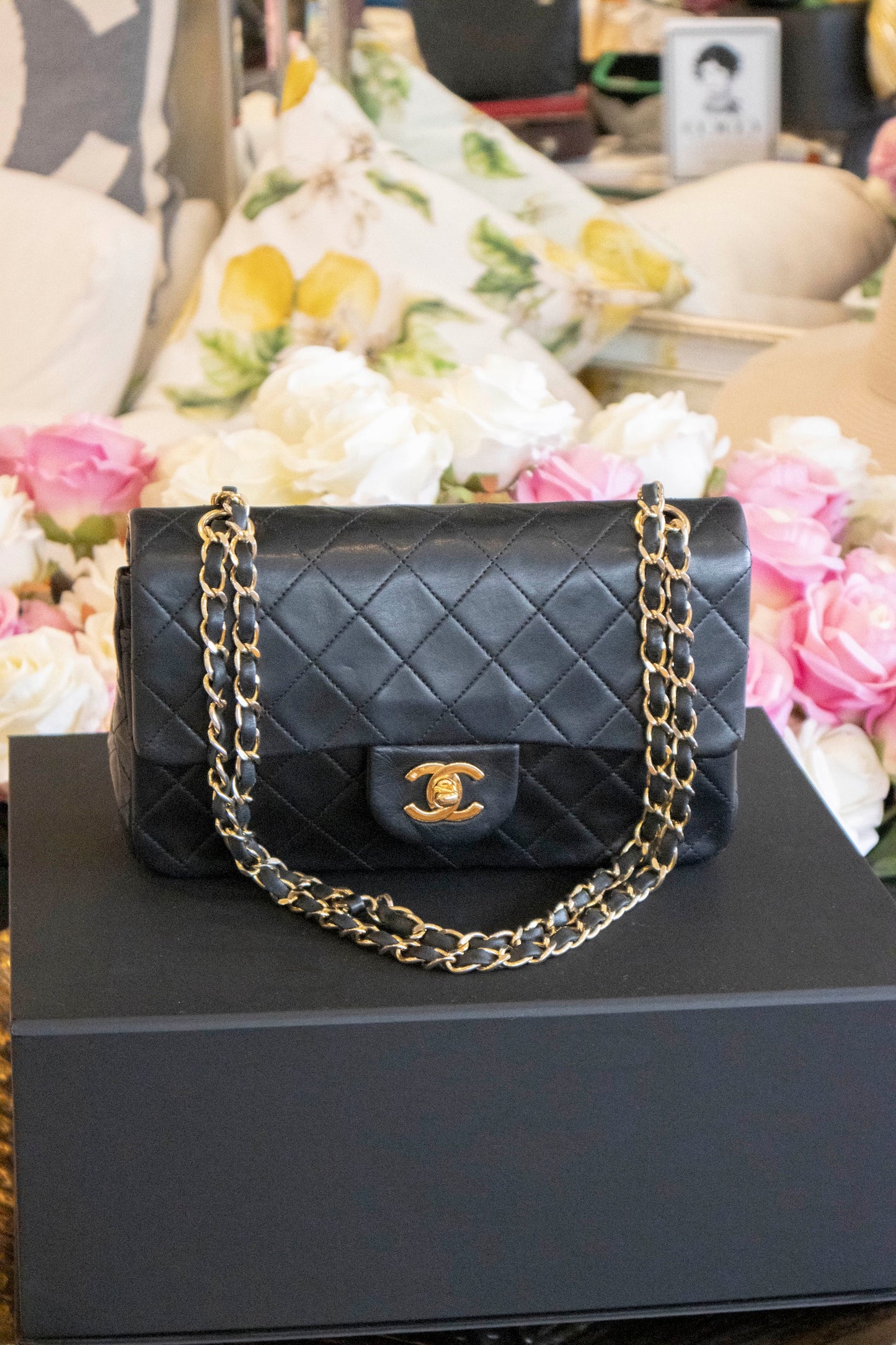 Chanel - Small Double Flap Bag Lambskin schwarz