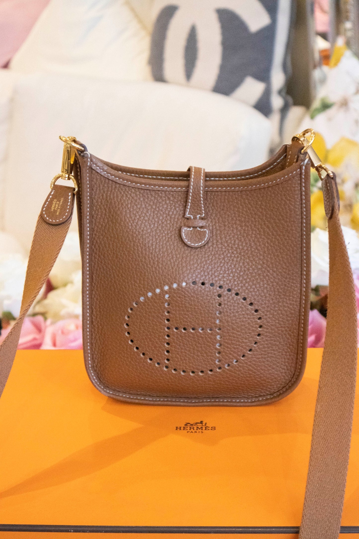 Hermès - Evelyne 16 Amazone Gold Taurillon Clemence Leder