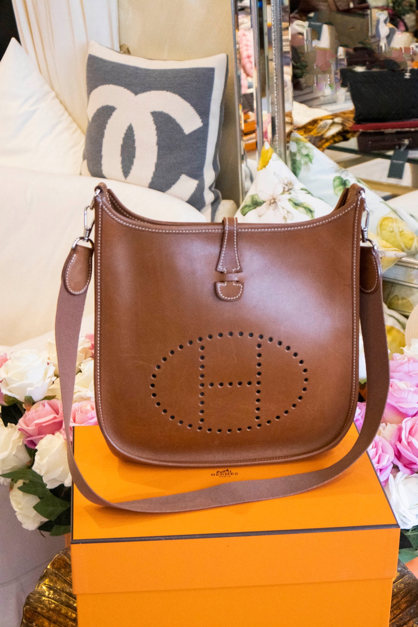 Hermès - Evelyne 29 Gold Barenia Leder
