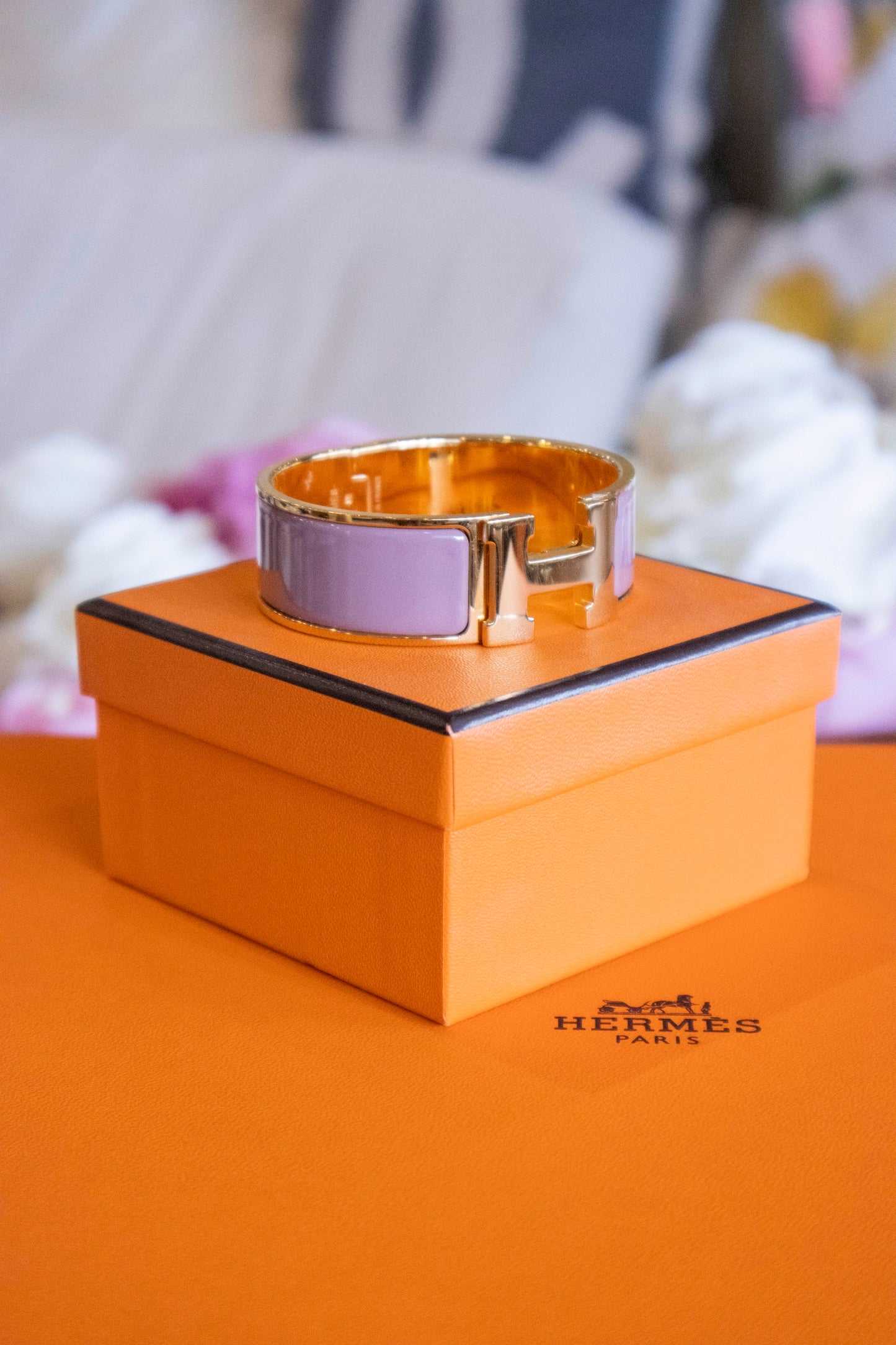 Hermès - Clic Clac H Armband breit Altrosa goldfarben