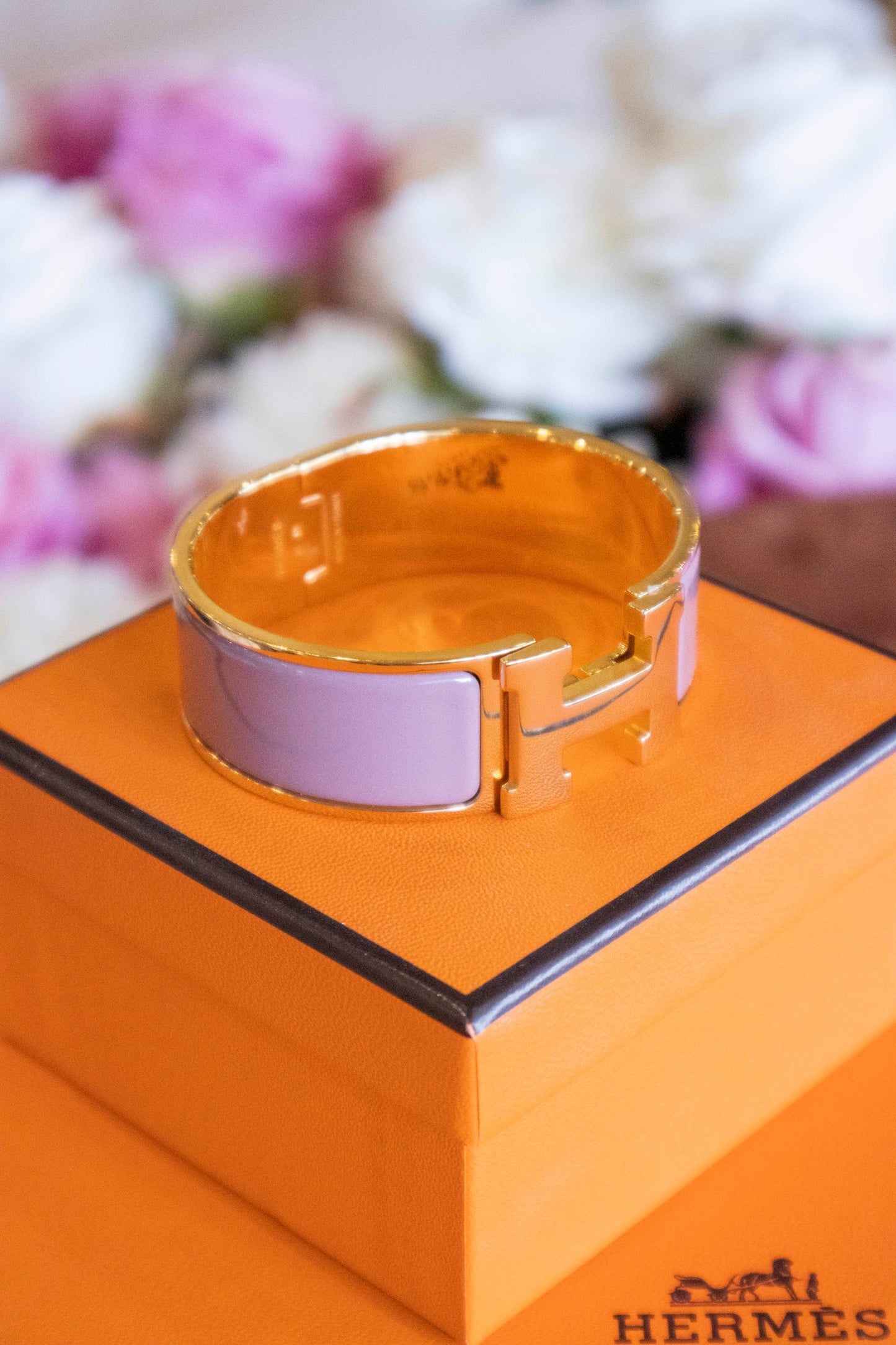 Hermès - Clic Clac H Armband breit Altrosa goldfarben