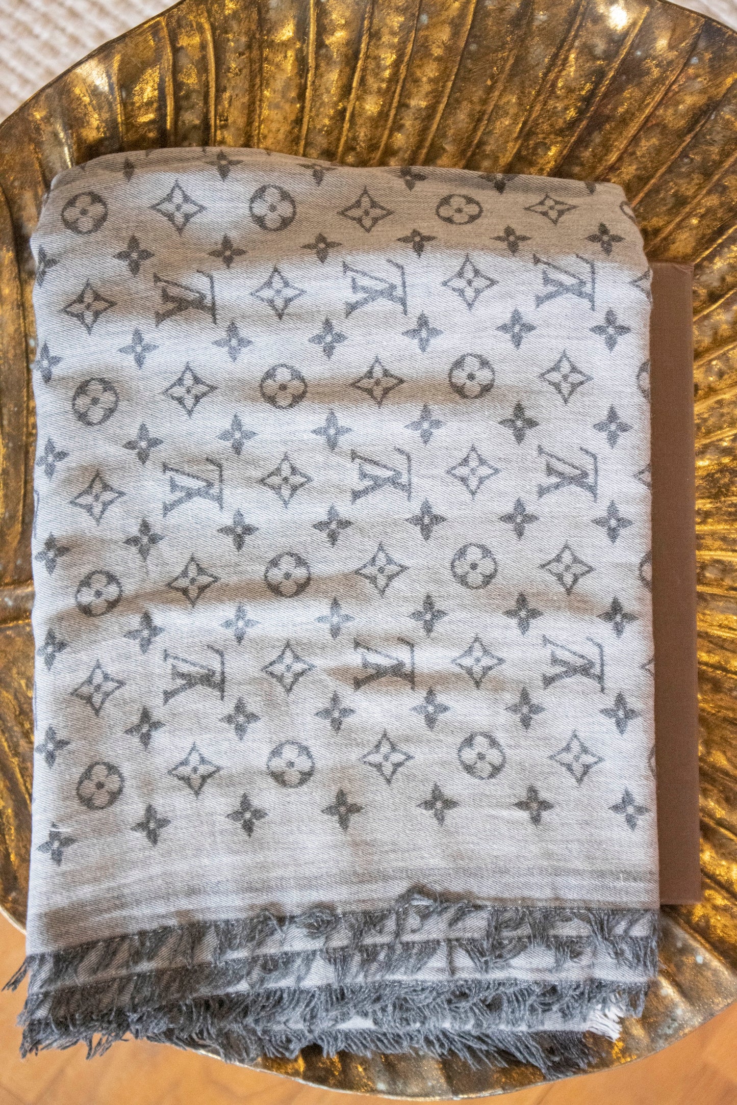 Louis Vuitton - Schal Baumwolle grau