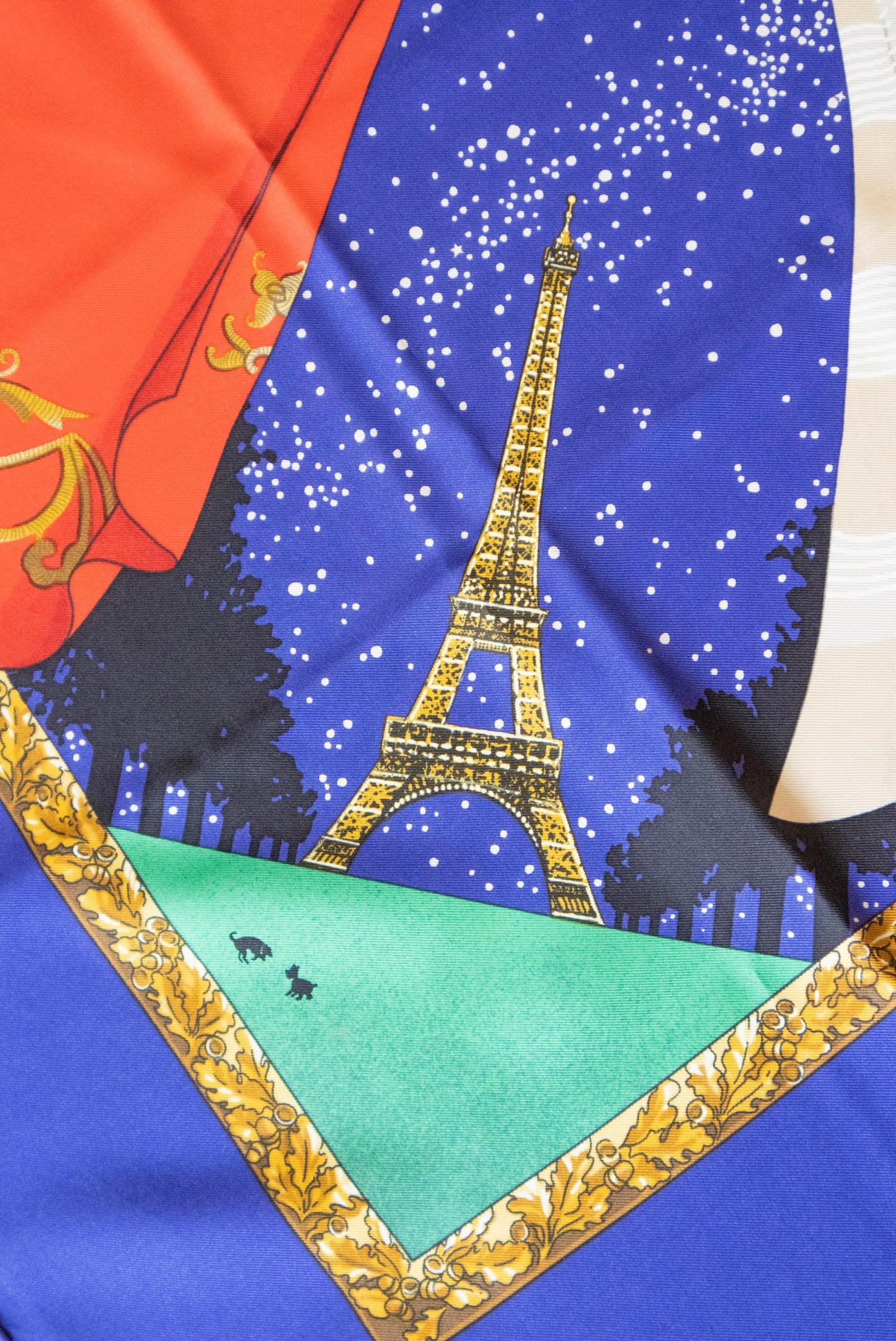 Hermès - Seidentuch 90 „Souvenirs de Paris“ mit Eiffelturm-Motiv