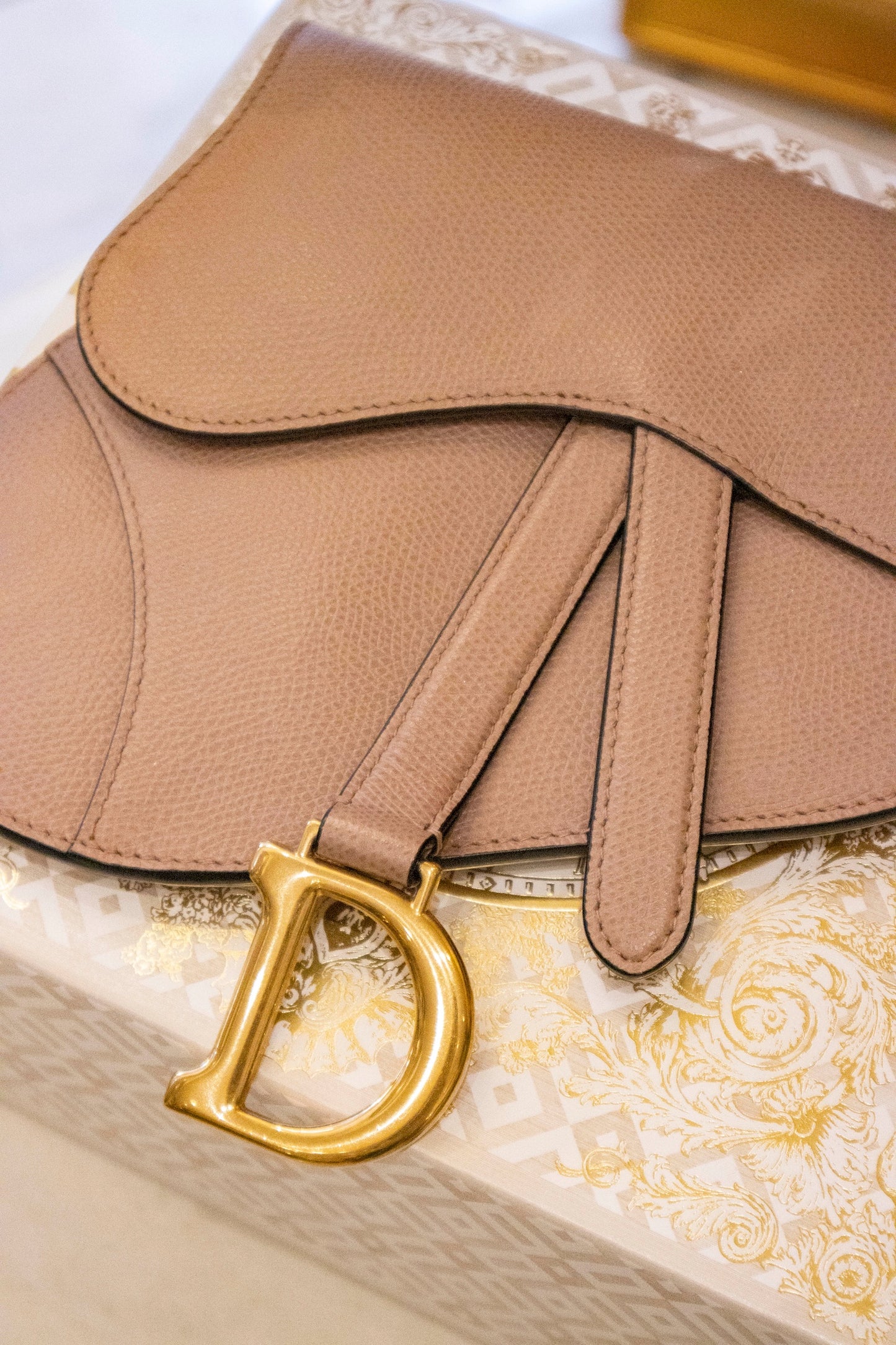 Christian Dior - Saddle Gürteltasche Rose genarbtes Kalbsleder
