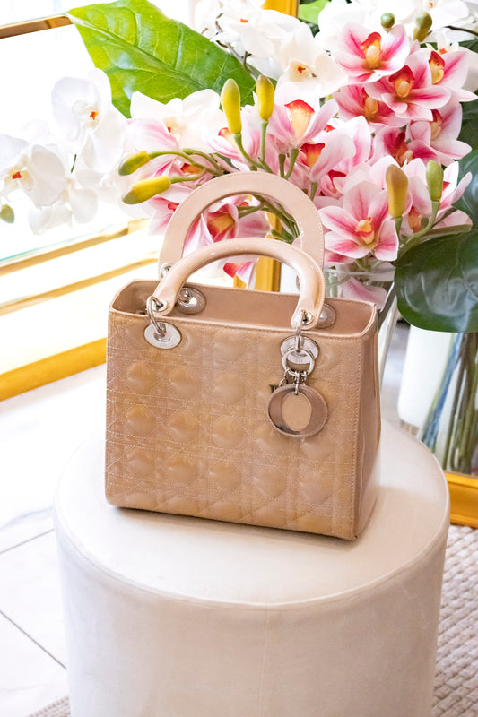 Dior - Lady Dior Lackleder Beige silberne Hardware