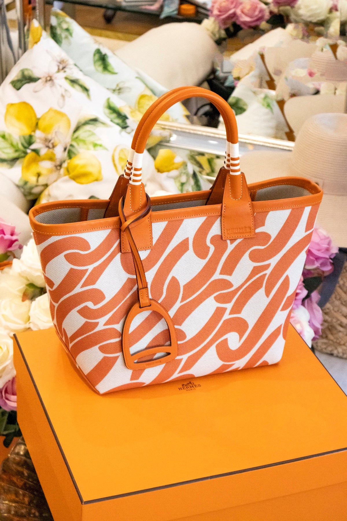 Hermès - Stable Tote Bag Orange Beige