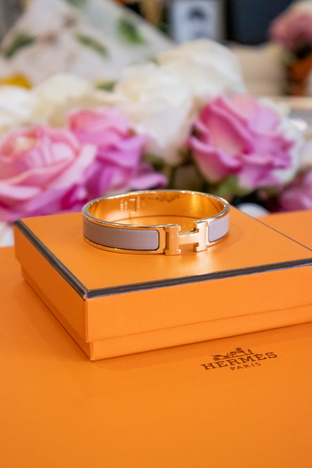Hermès - Bracelet Clic H Marron Glace Gelbgoldfarben